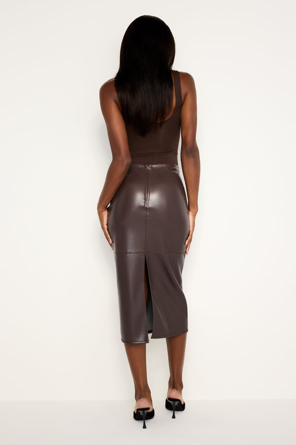 model: Size 0 |