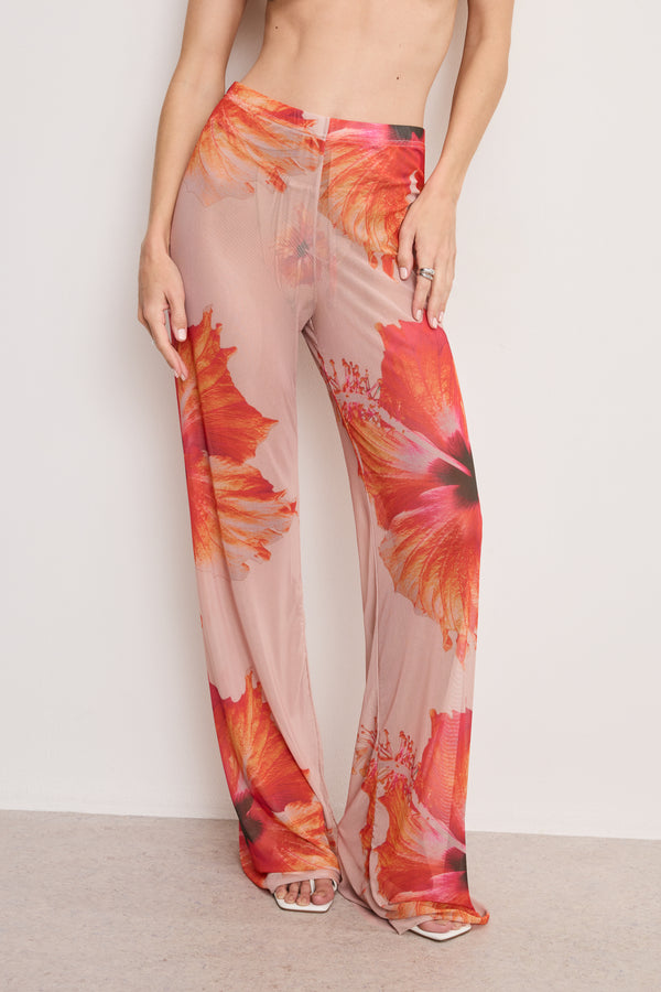 model: Size 0 |