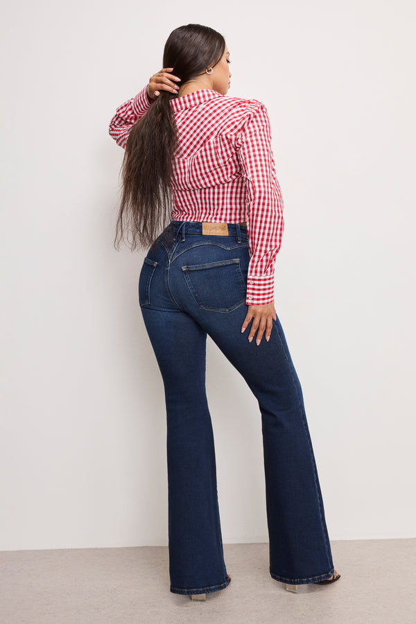 model: Size 8 |