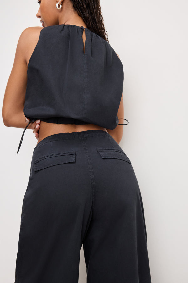 model: Size 0 |