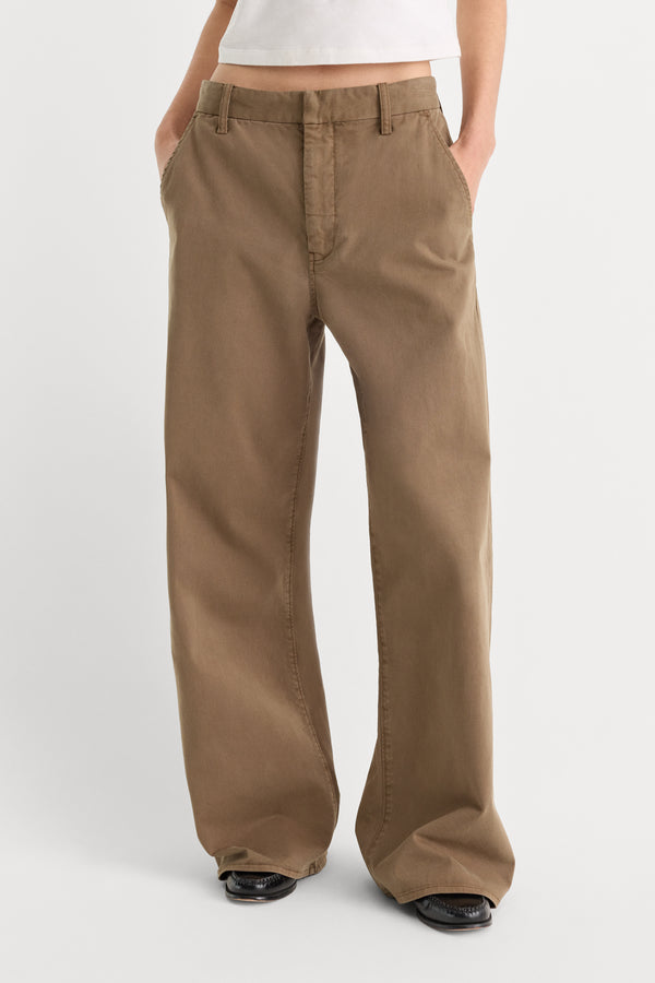 LOW SLUNG BAGGY TROUSER | TEA BARK