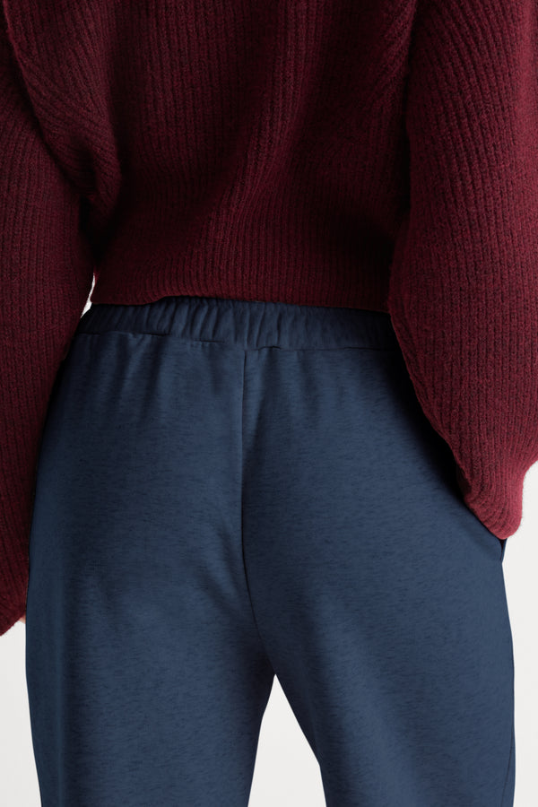 THE BRUSHED FLEECE SWEATPANT | NEW NAVY