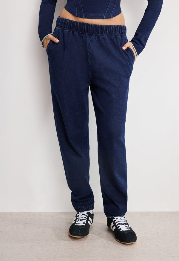 JEANIUS BOYFRIEND SWEATPANTS | INDIGO1029