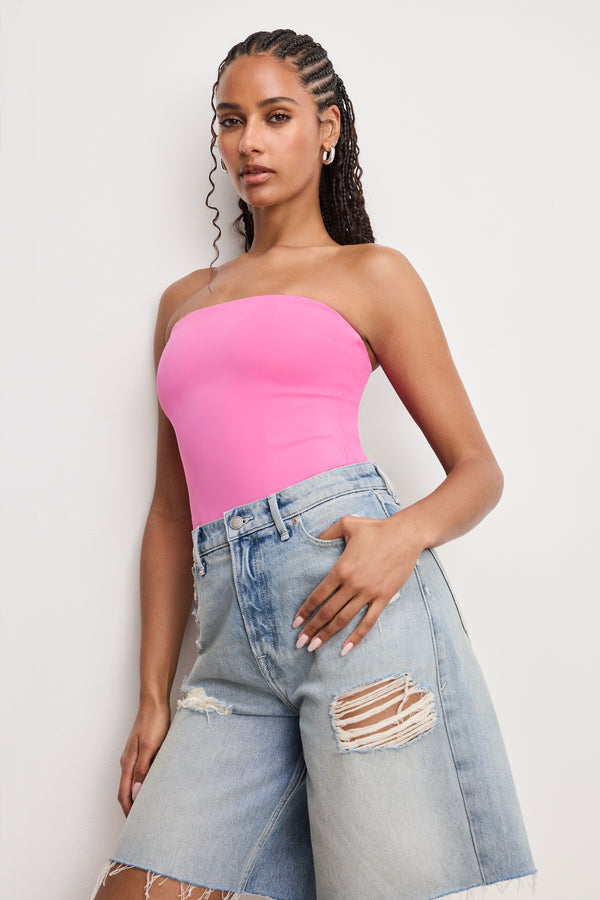 model: Size 0 |