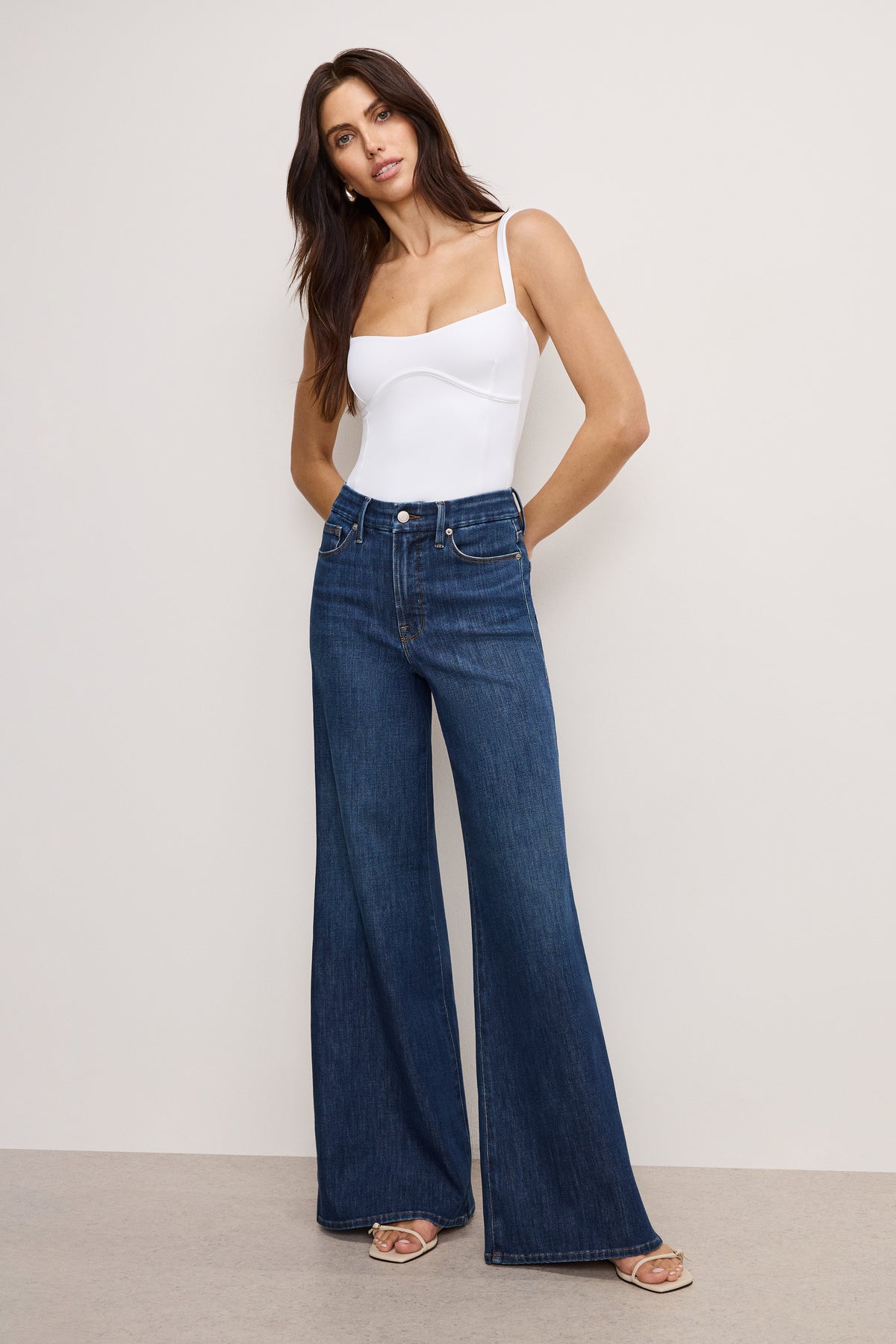 model: Size 0 | 