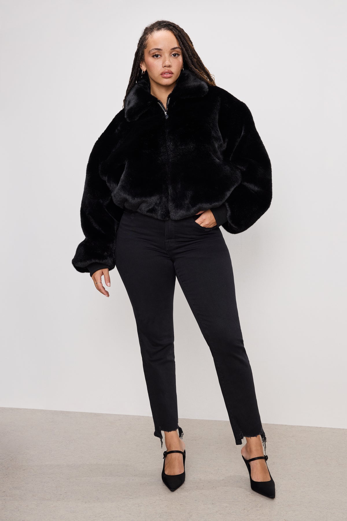 model: Size 8 
