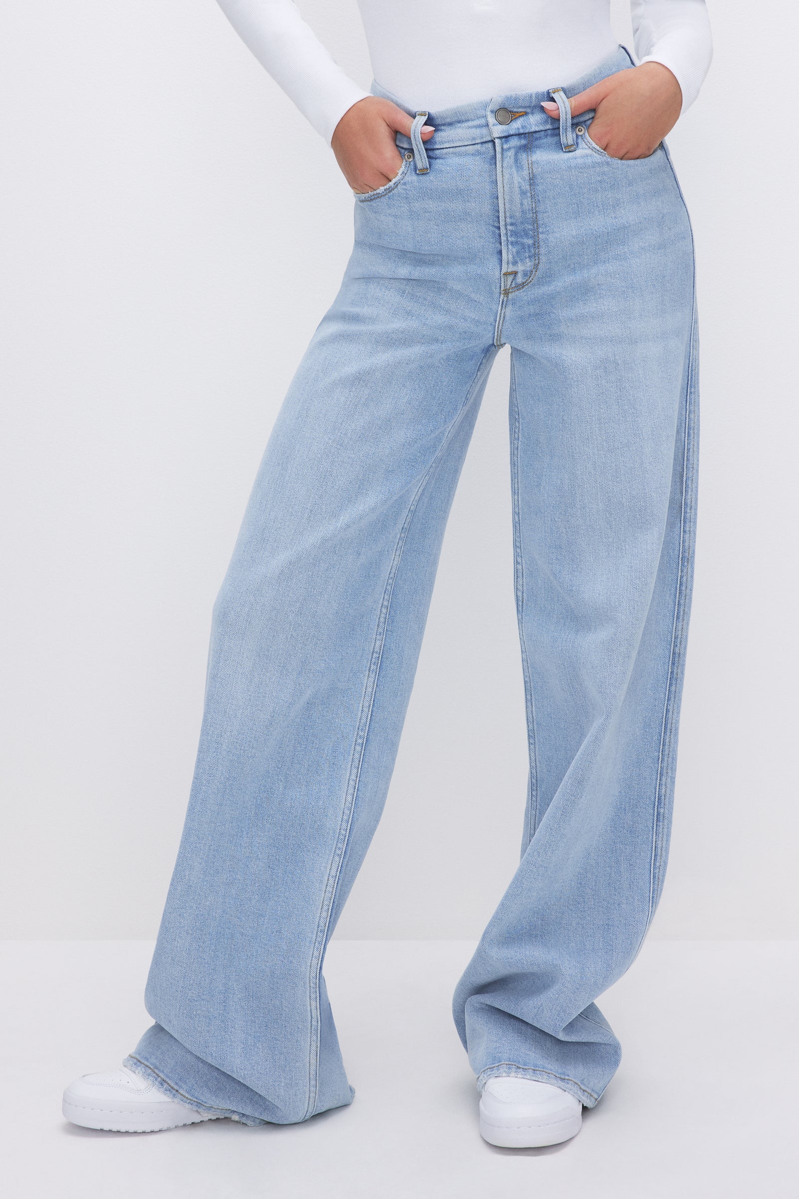 model: Size 0 |