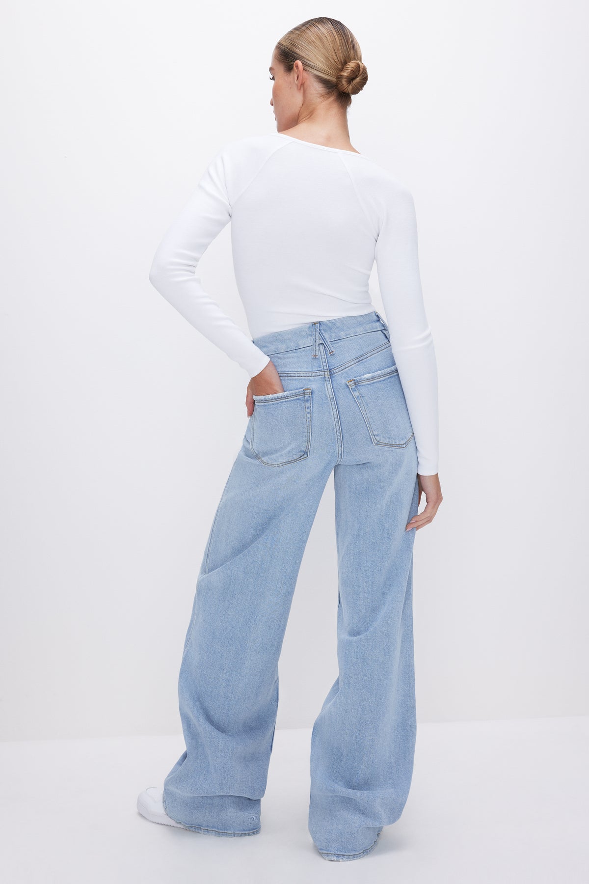 model: Size 0 |