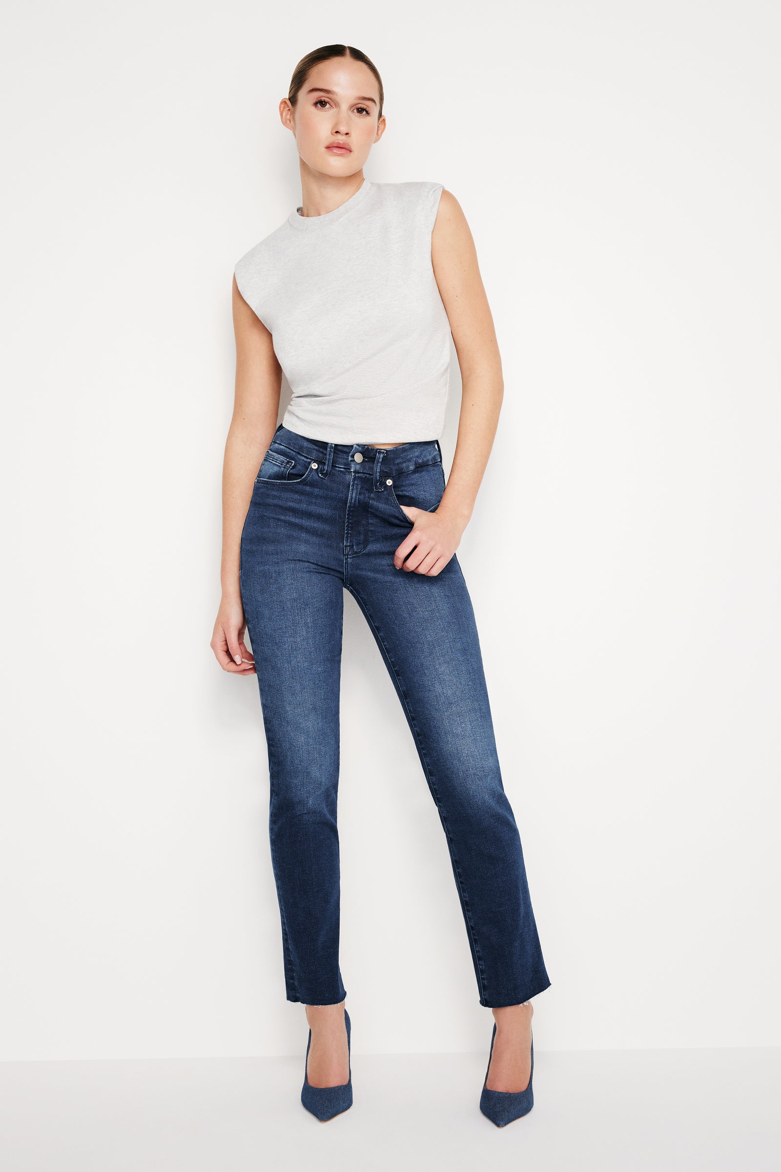 model: Size 0 |