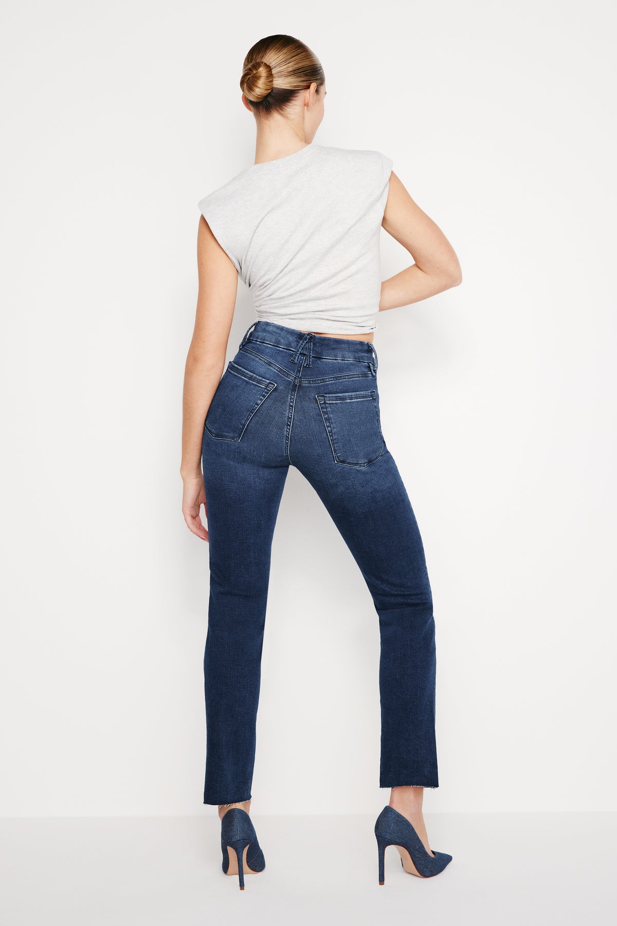 model: Size 0 |