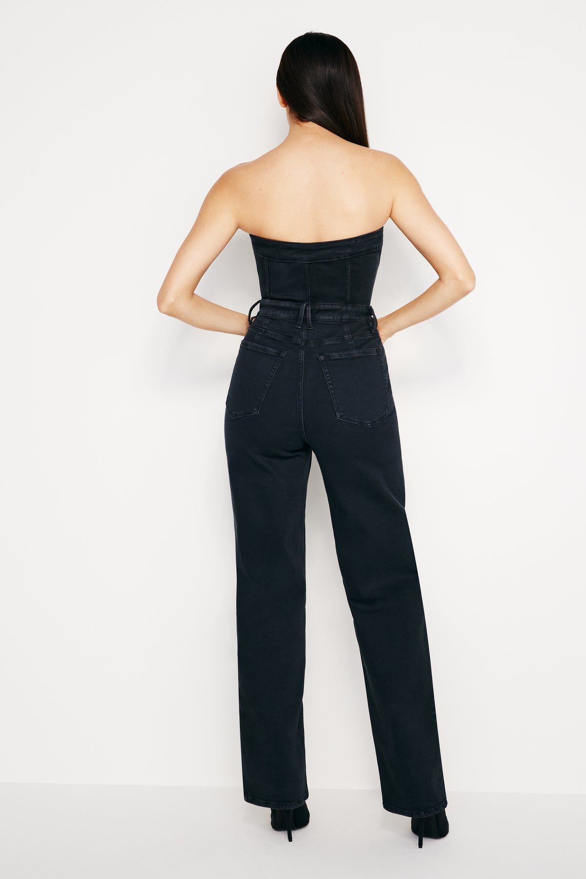 model: Size 0 |