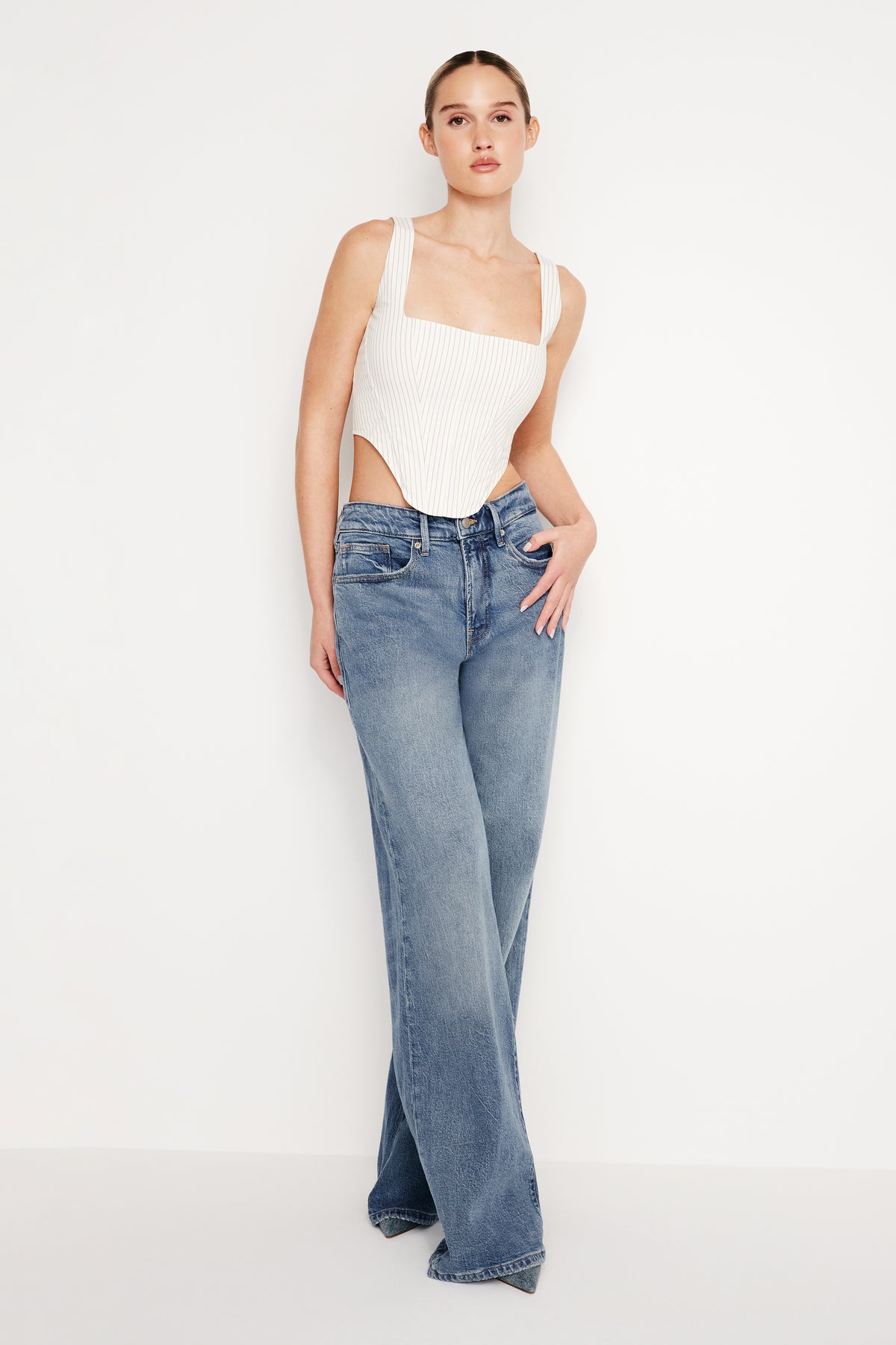 model: Size 0 |