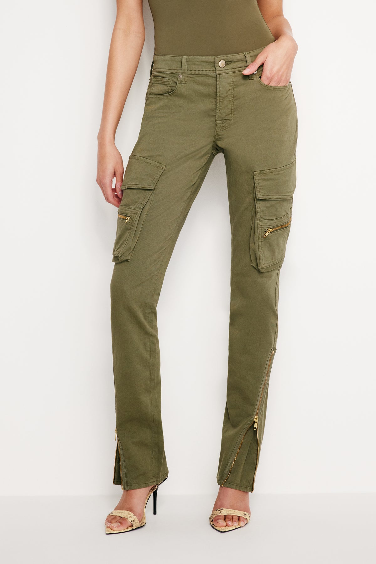 model: Size 0 |