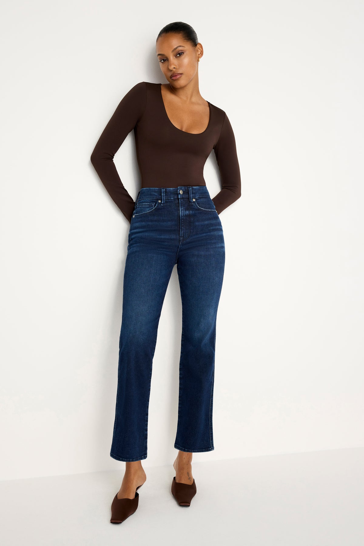 model: Size 0 |