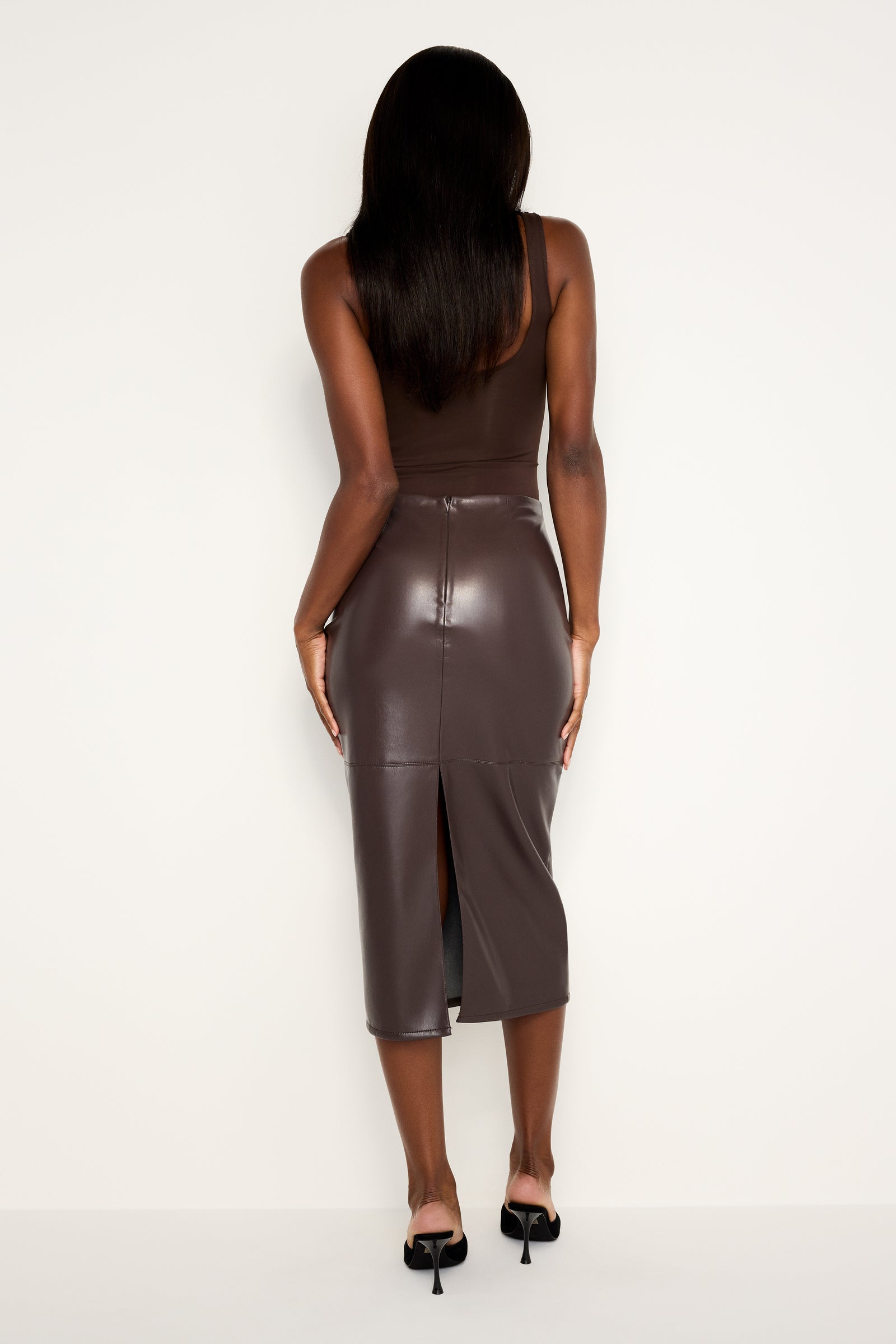 model: Size 0 |