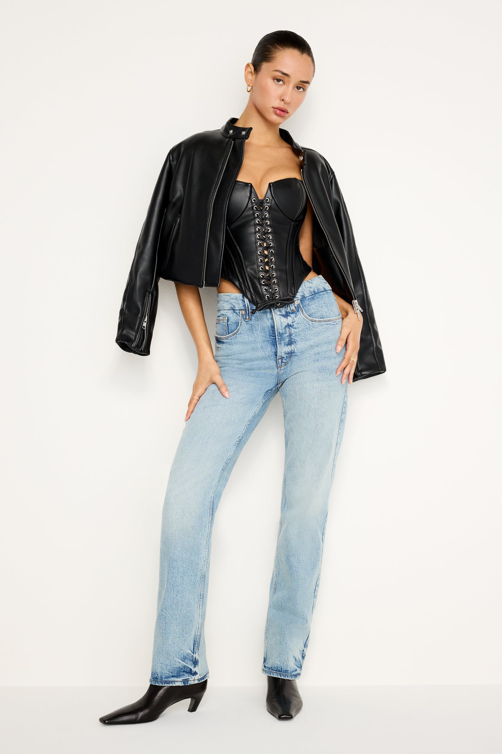 model: Size 0 |