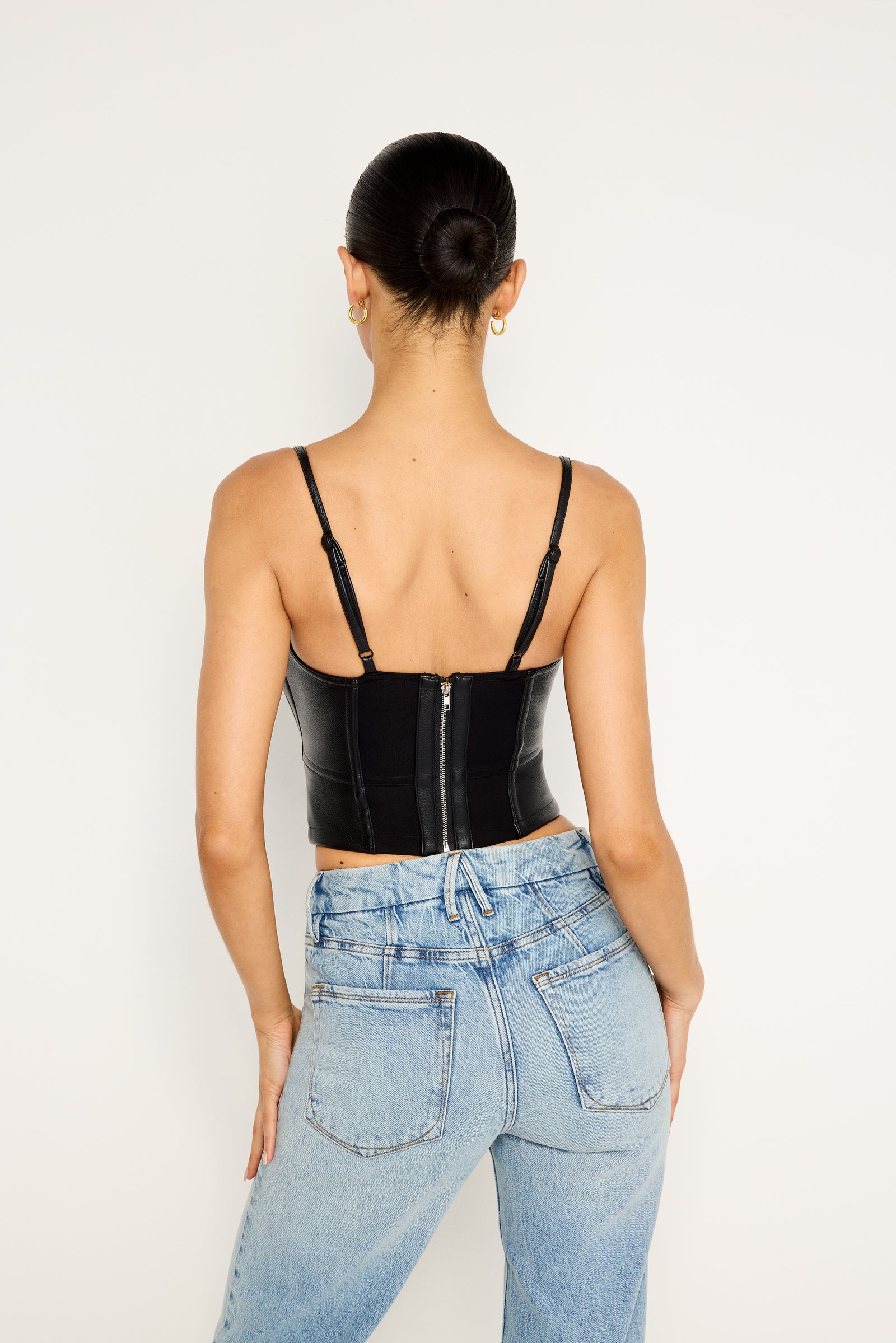 model: Size 0 |