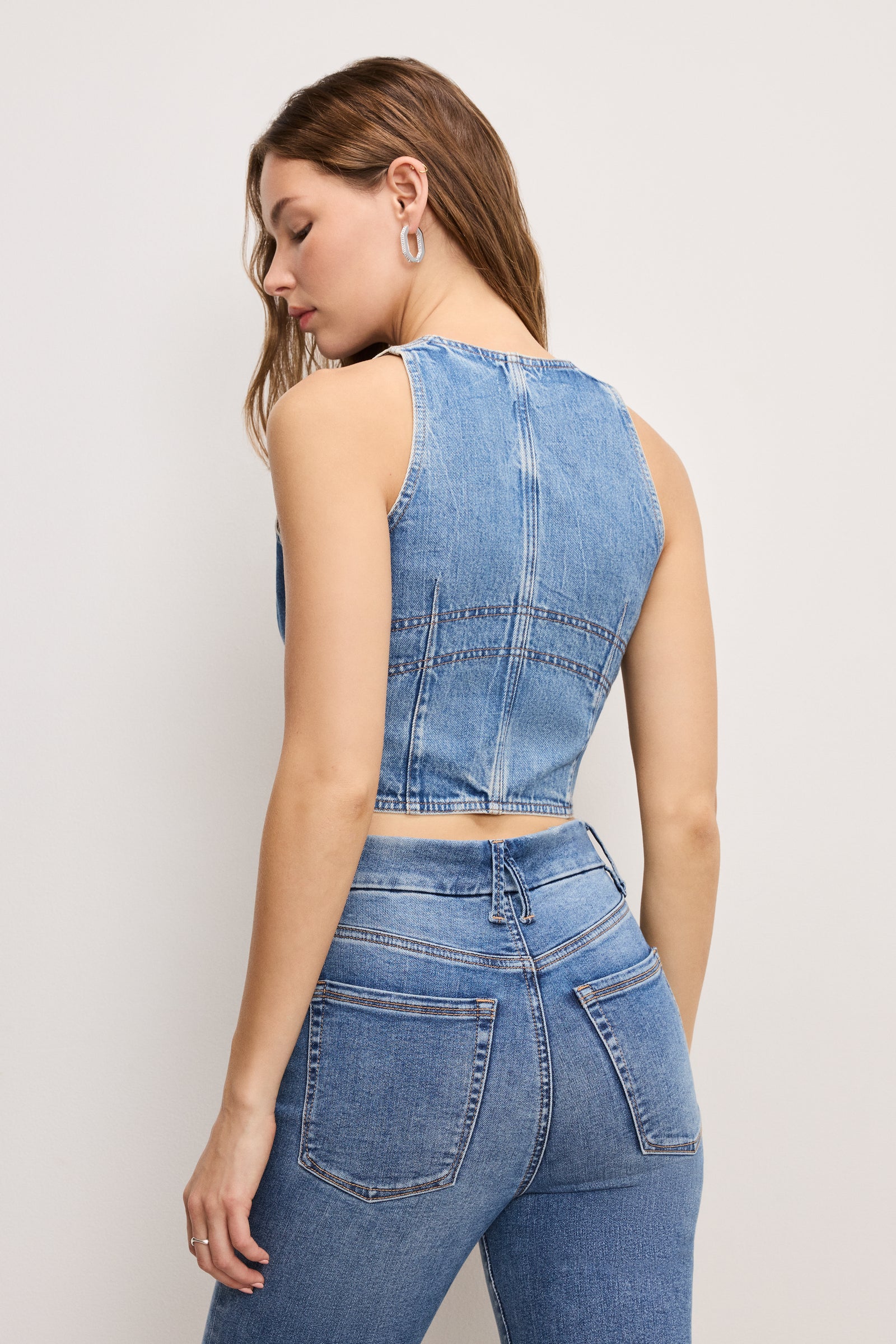 model: Size 0 |