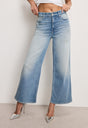 model: Size 0 | 