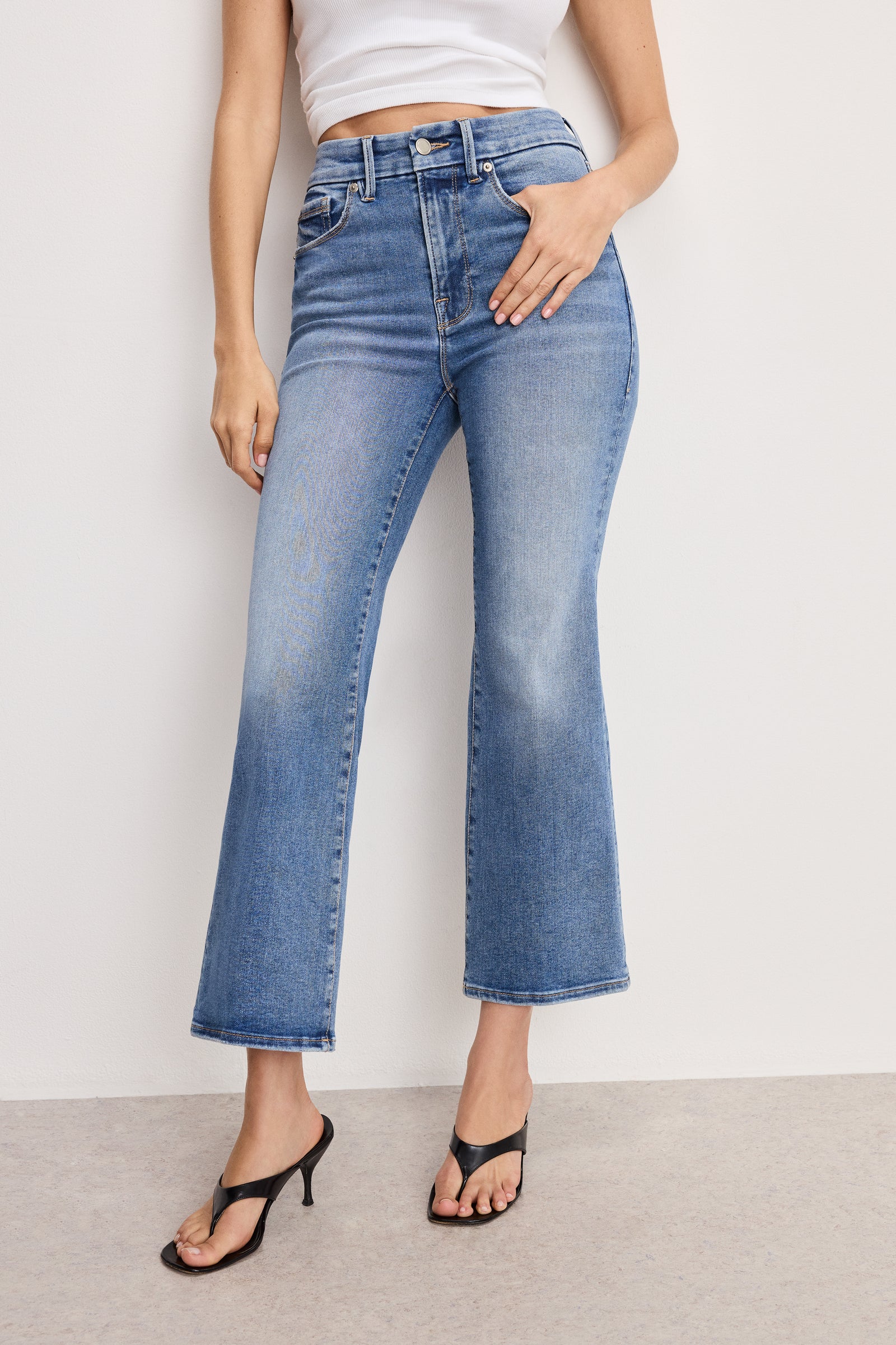 ALWAYS FITS GOOD LEGS CROPPED MINI BOOT JEANS | INDIGO953