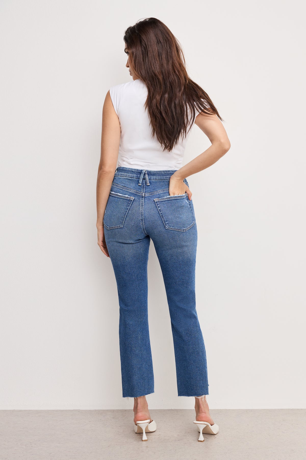 GOOD LEGS STRAIGHT JEANS | INDIGO943