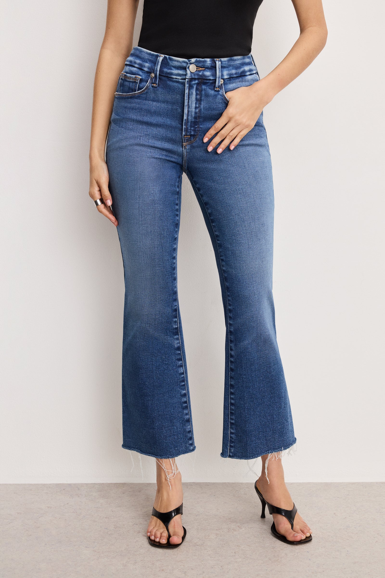 GOOD LEGS CROPPED MINI BOOT JEANS | INDIGO818