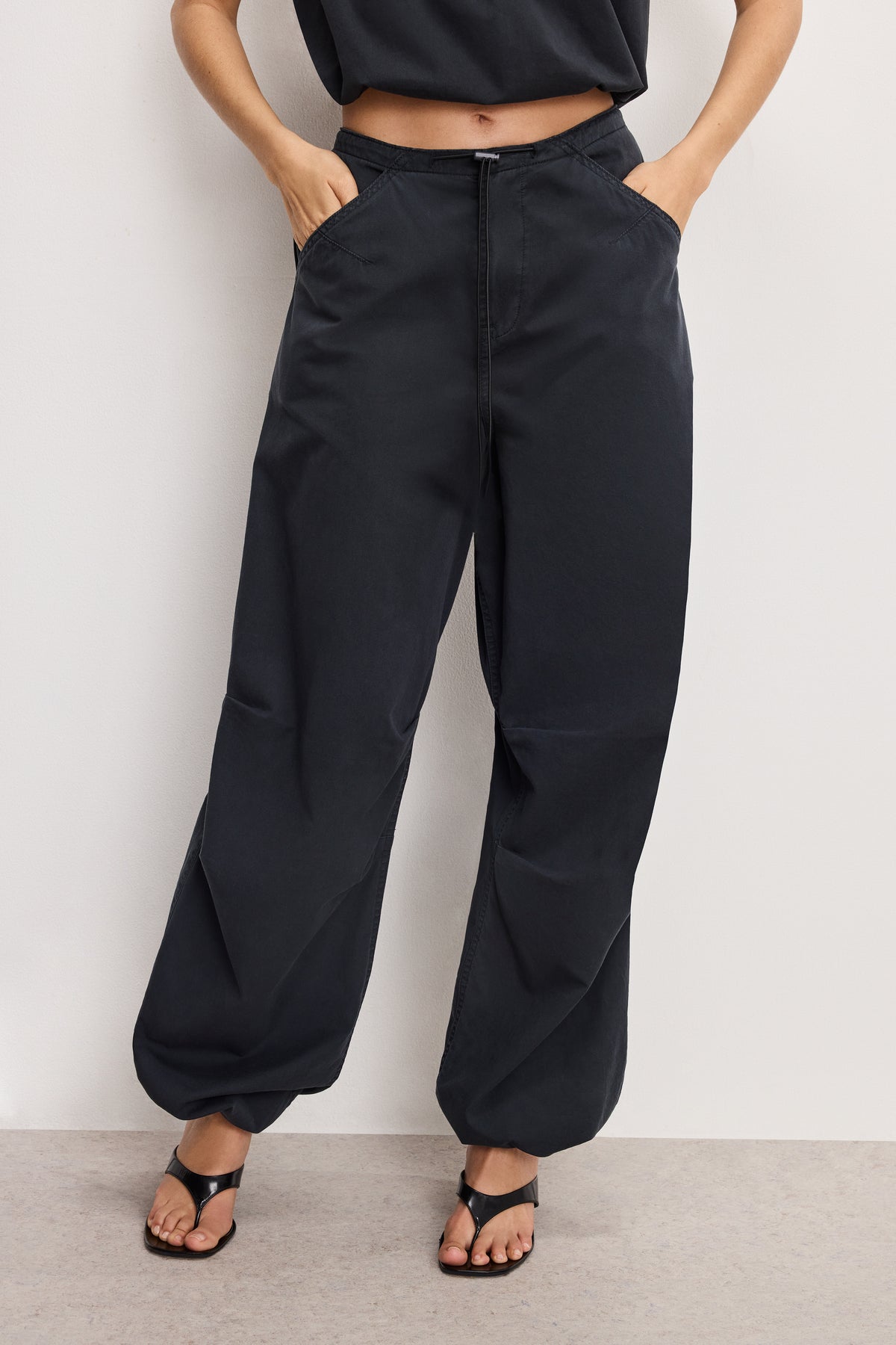 TWILL PARACHUTE PANTS | BLACK001