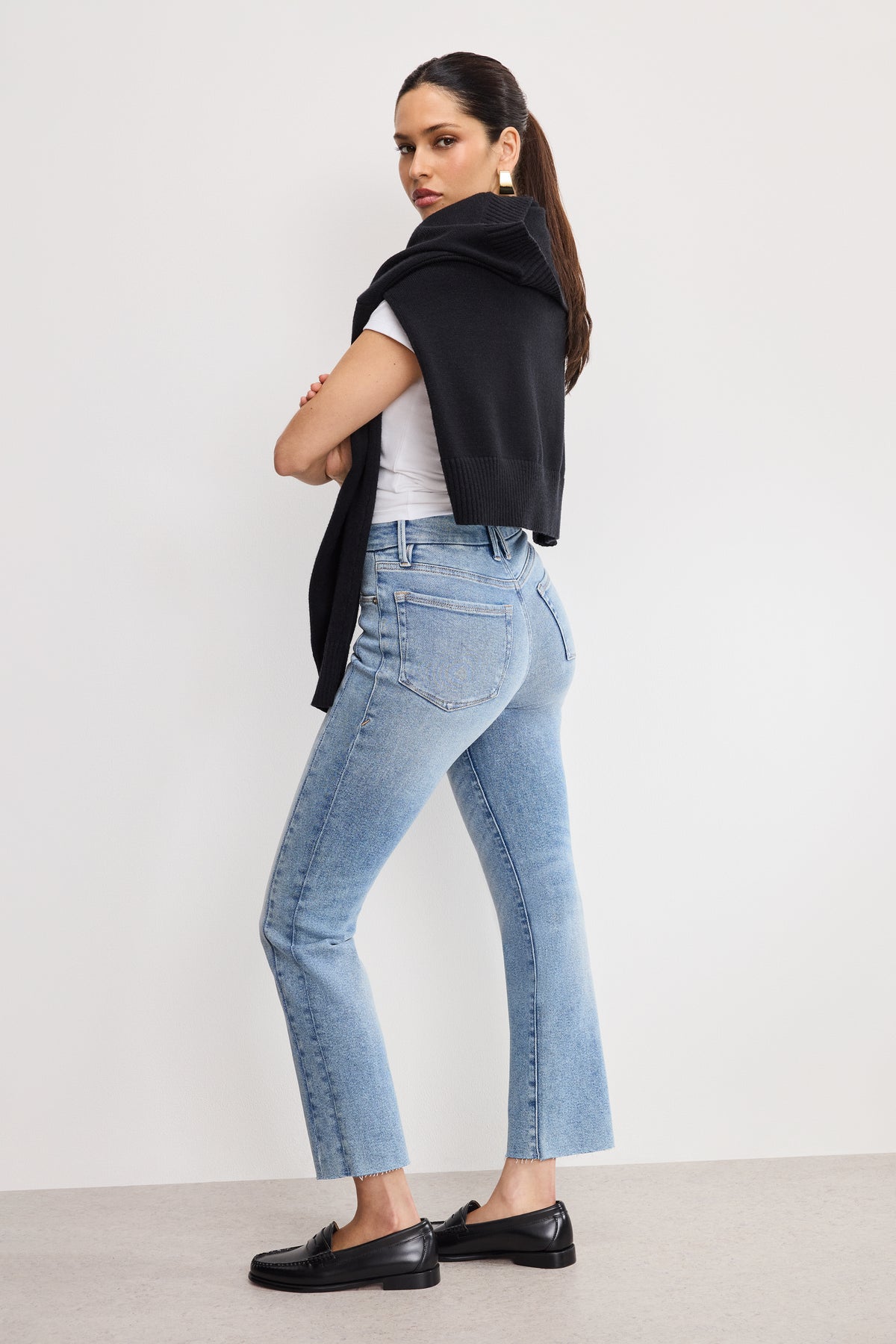SOFT TECH GOOD LEGS STRAIGHT JEANS | INDIGO799