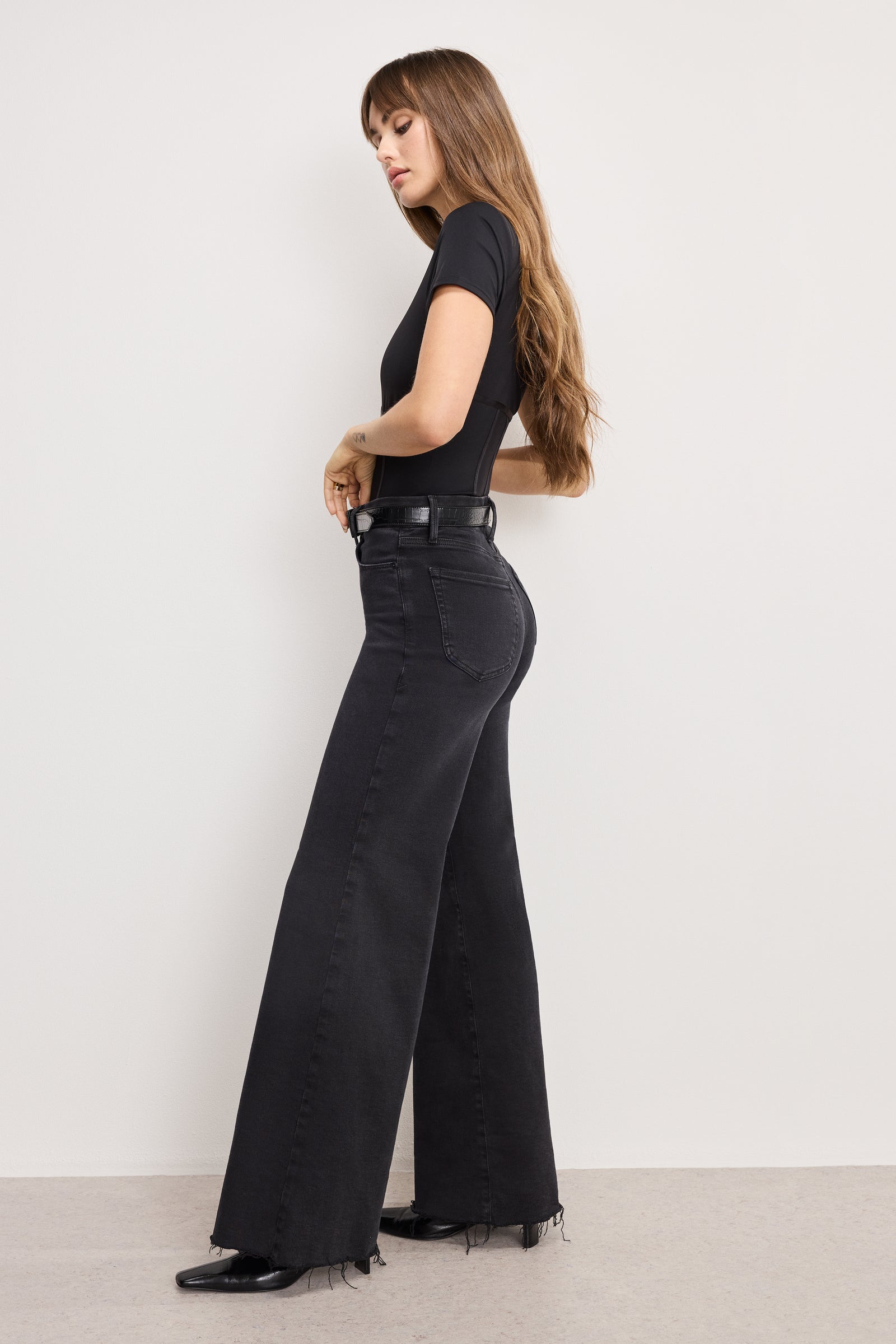SOFT TECH GOOD WAIST PALAZZO JEANS | BLACK391