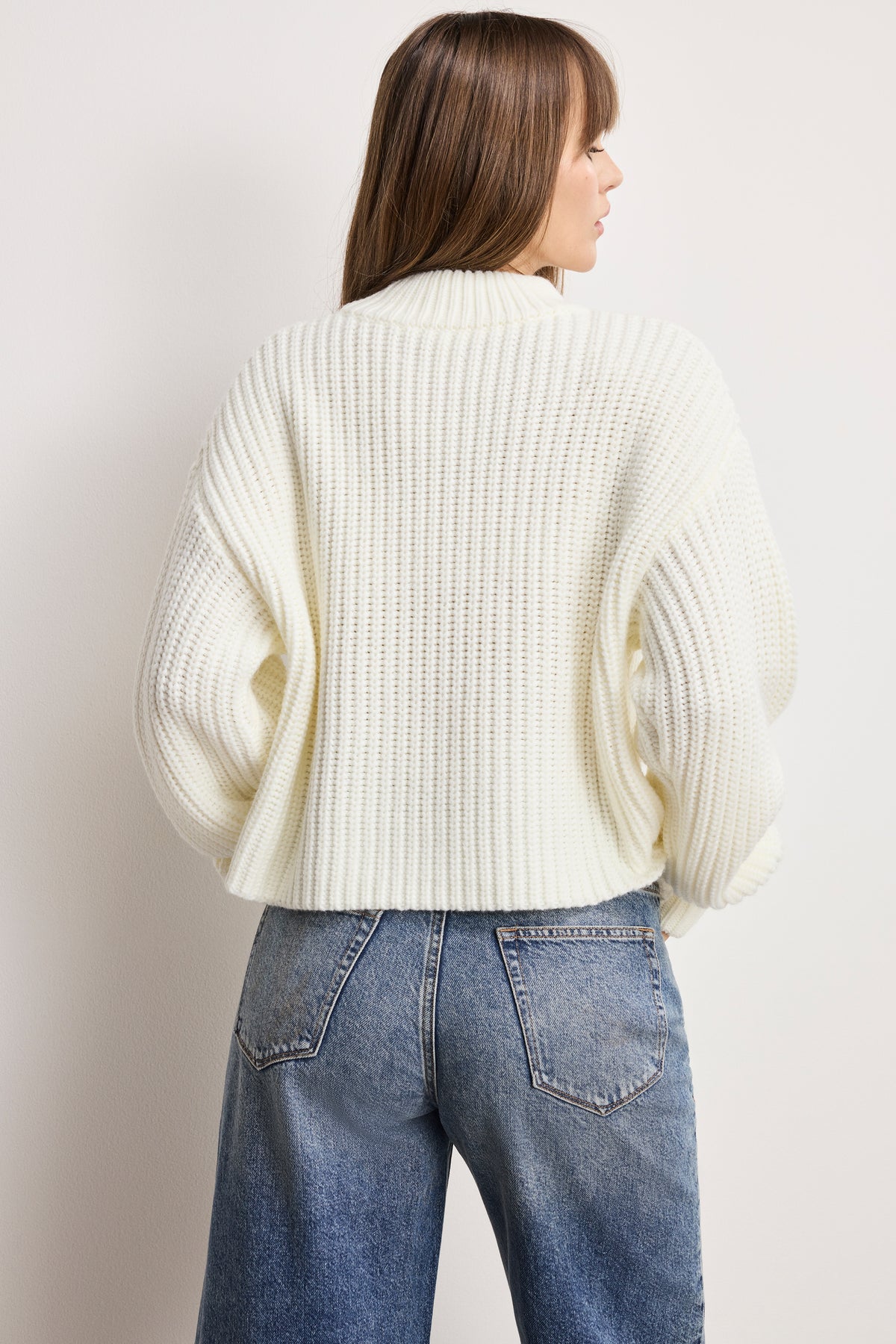 CHUNKY KNIT MOCK NECK SWEATER | IVORY003