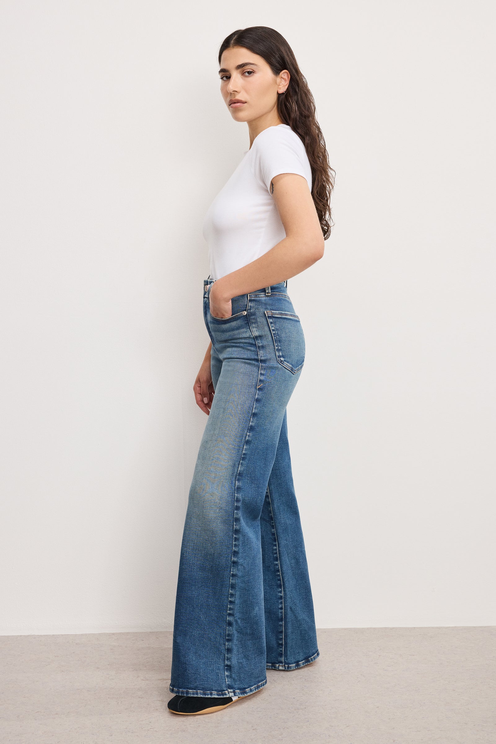 SOFT TECH GOOD PETITE PALAZZO JEANS | INDIGO986