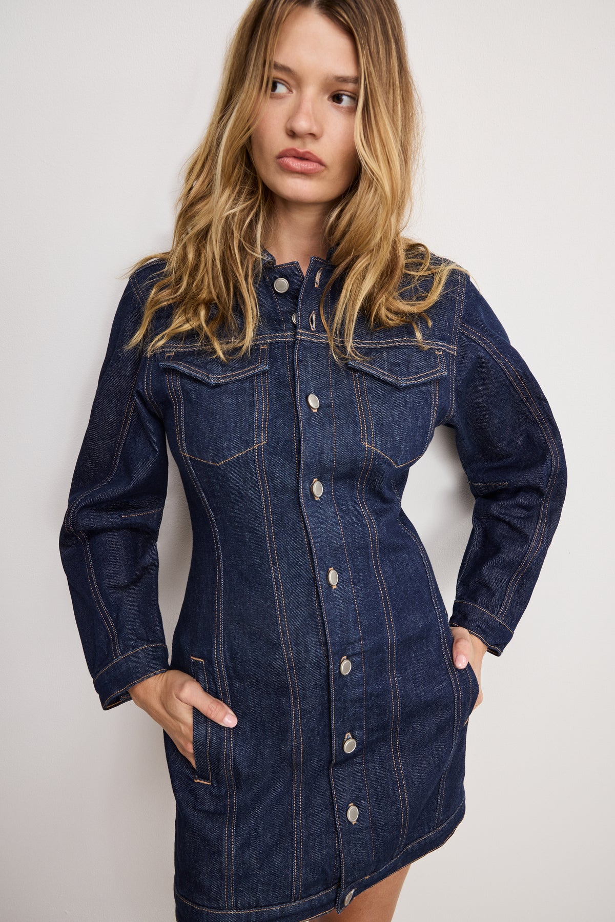 BARREL LONG SLEEVE MINI DRESS | INDIGO982