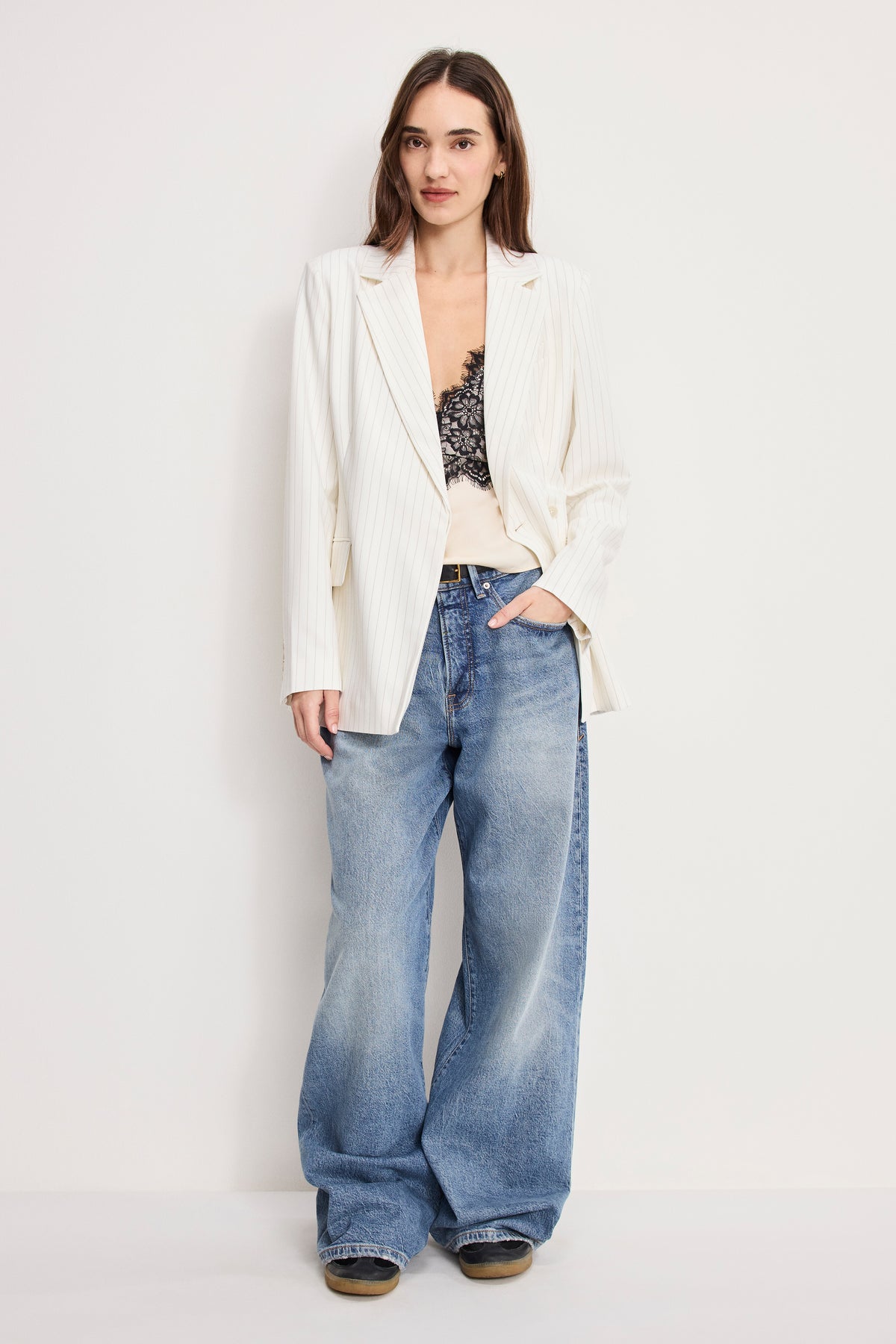 ESSENTIAL SUITING BELTED BLAZER | CHESTNUT PIN STRIPE