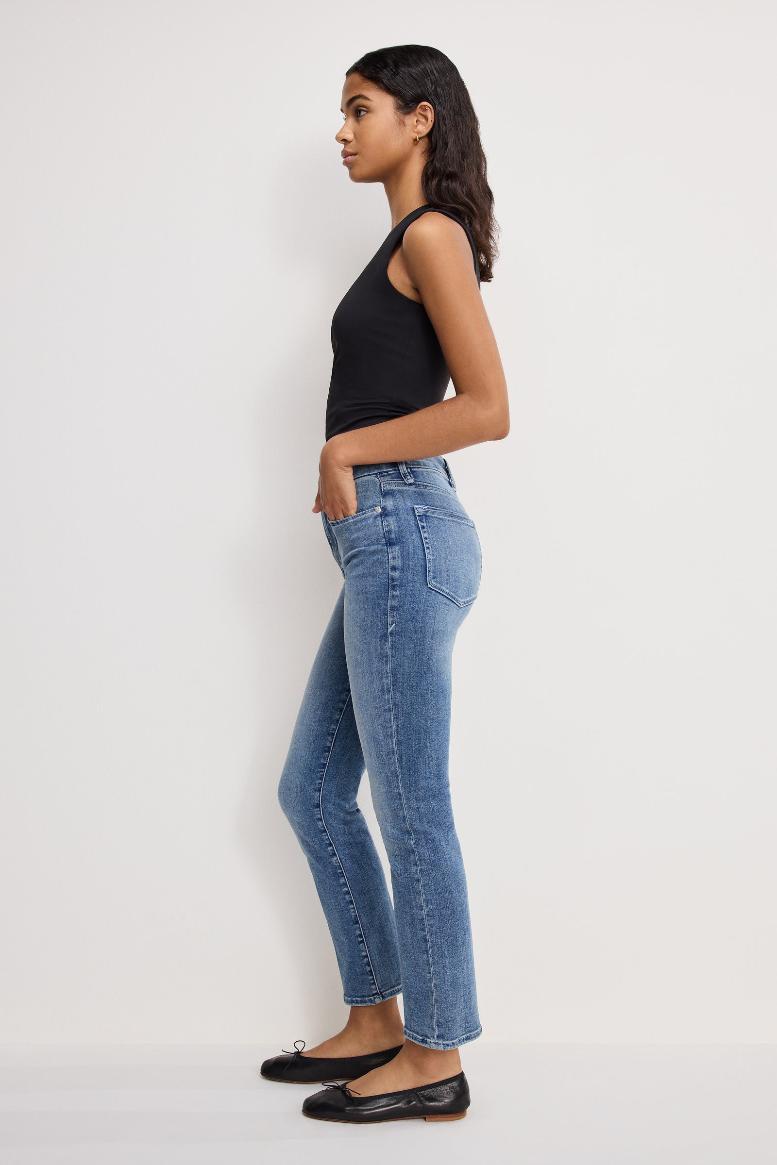 GOOD LEGS STRAIGHT JEANS | INDIGO1154