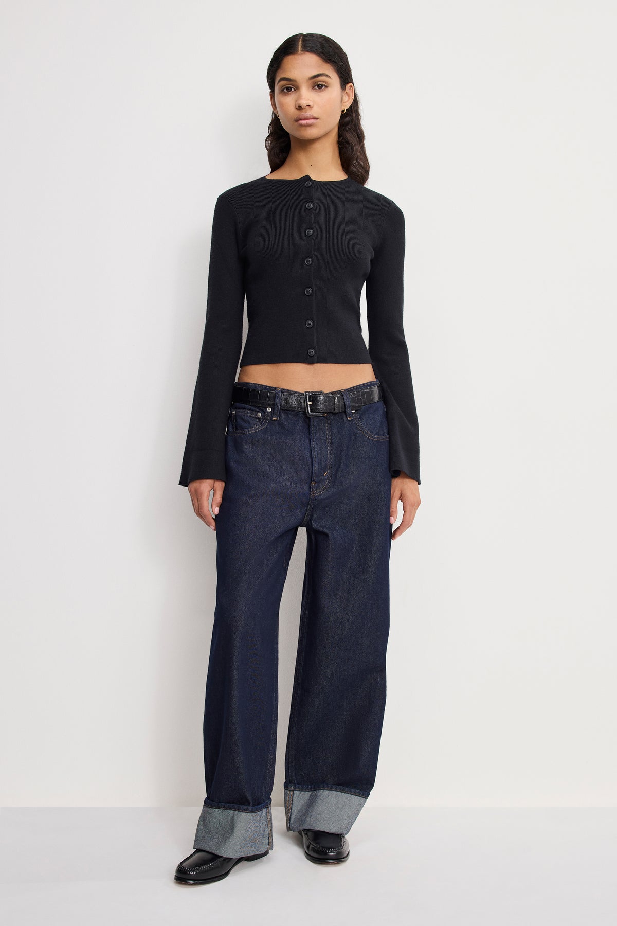 BELL SLEEVE KNIT CARDIGAN | BLACK001
