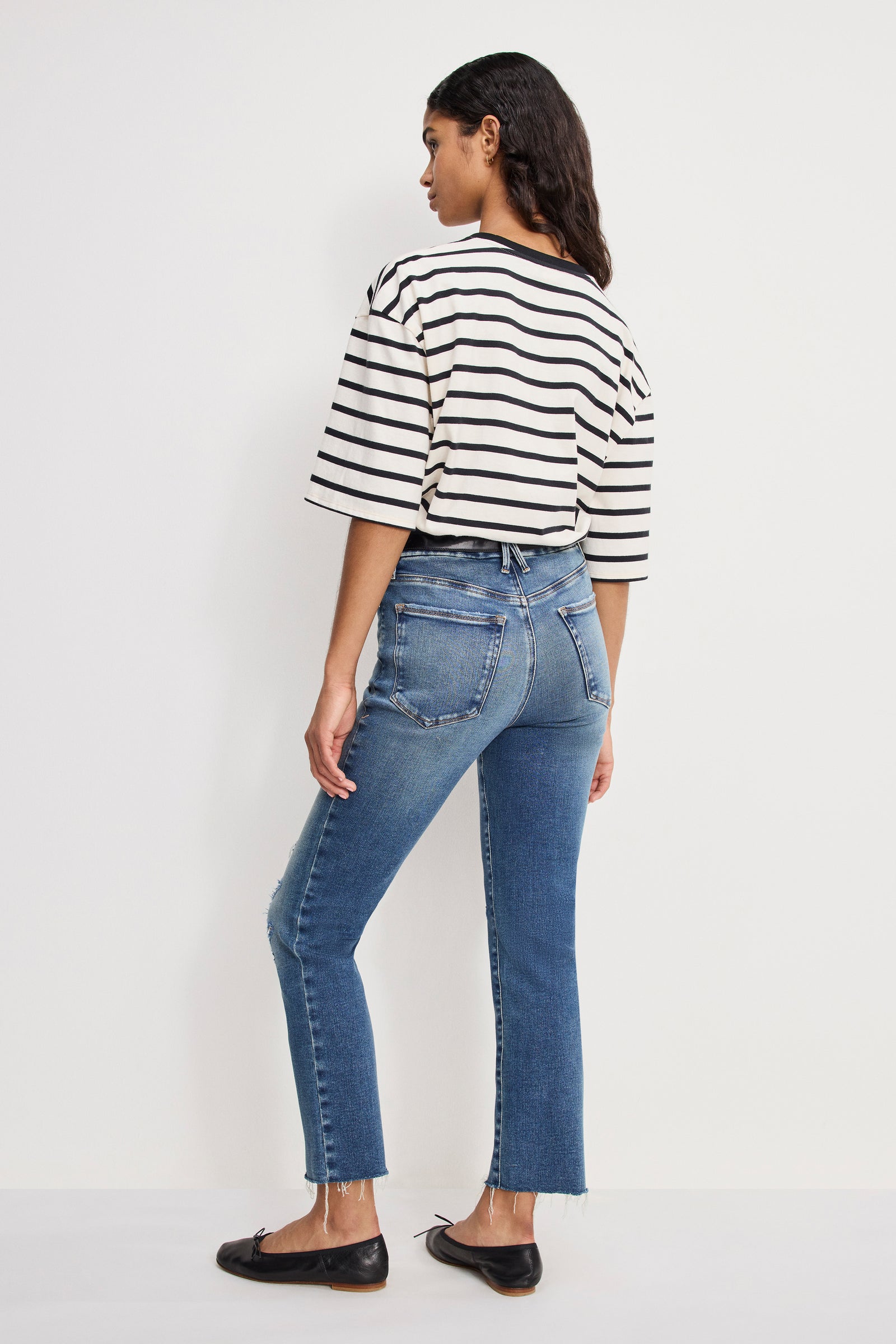 SOFT TECH GOOD LEGS STRAIGHT JEANS | INDIGO1077