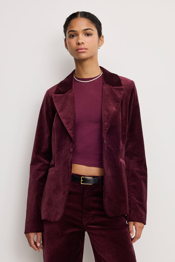 VELVET SCULPTED BLAZER | FIG007