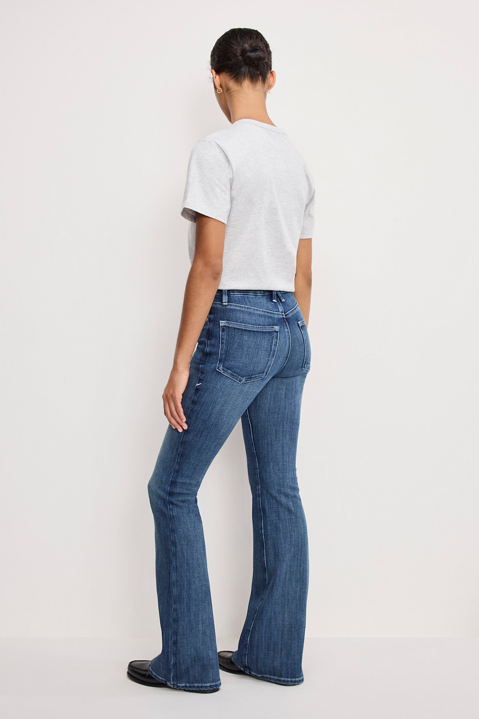 SOFT TECH GOOD LEGS FLARE JEANS | INDIGO855