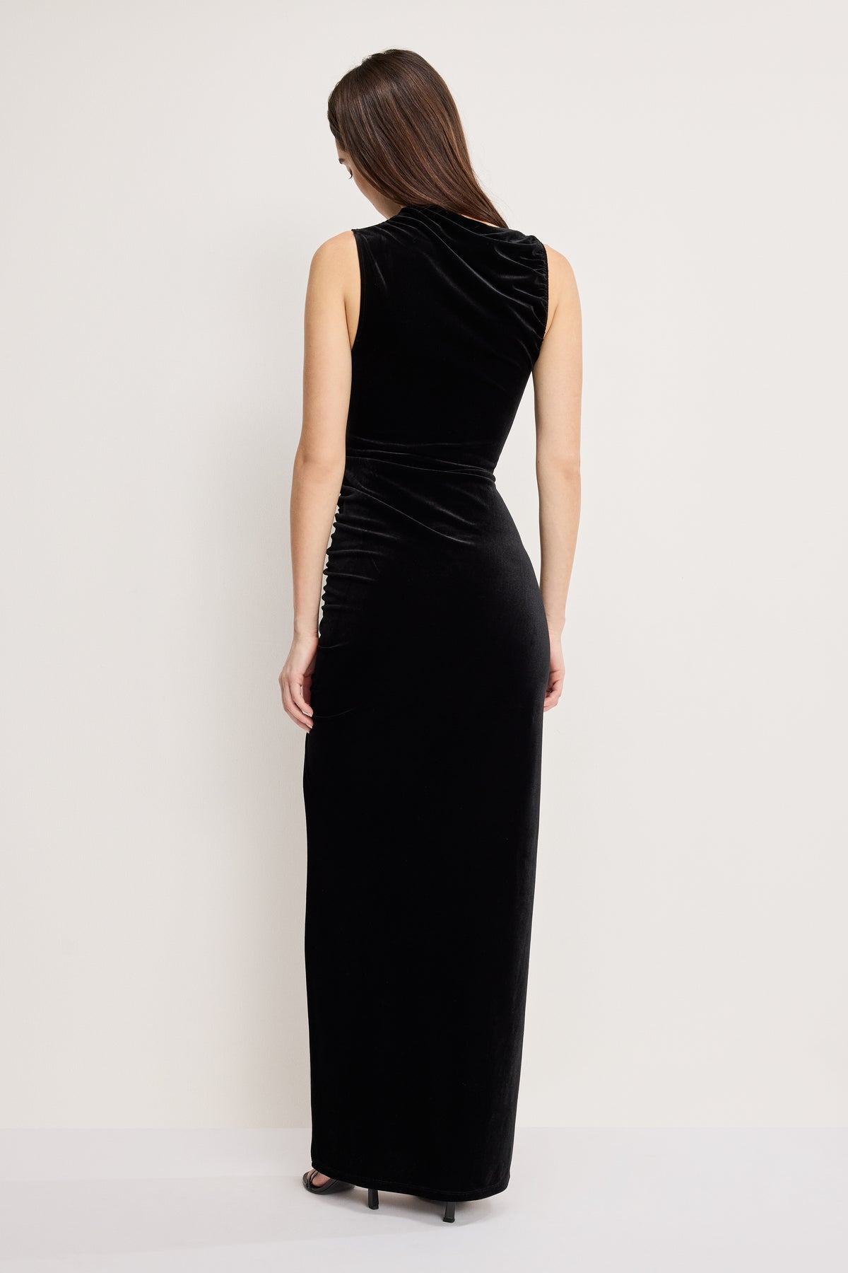 VELVET HIGH NECK MAXI DRESS | BLACK001
