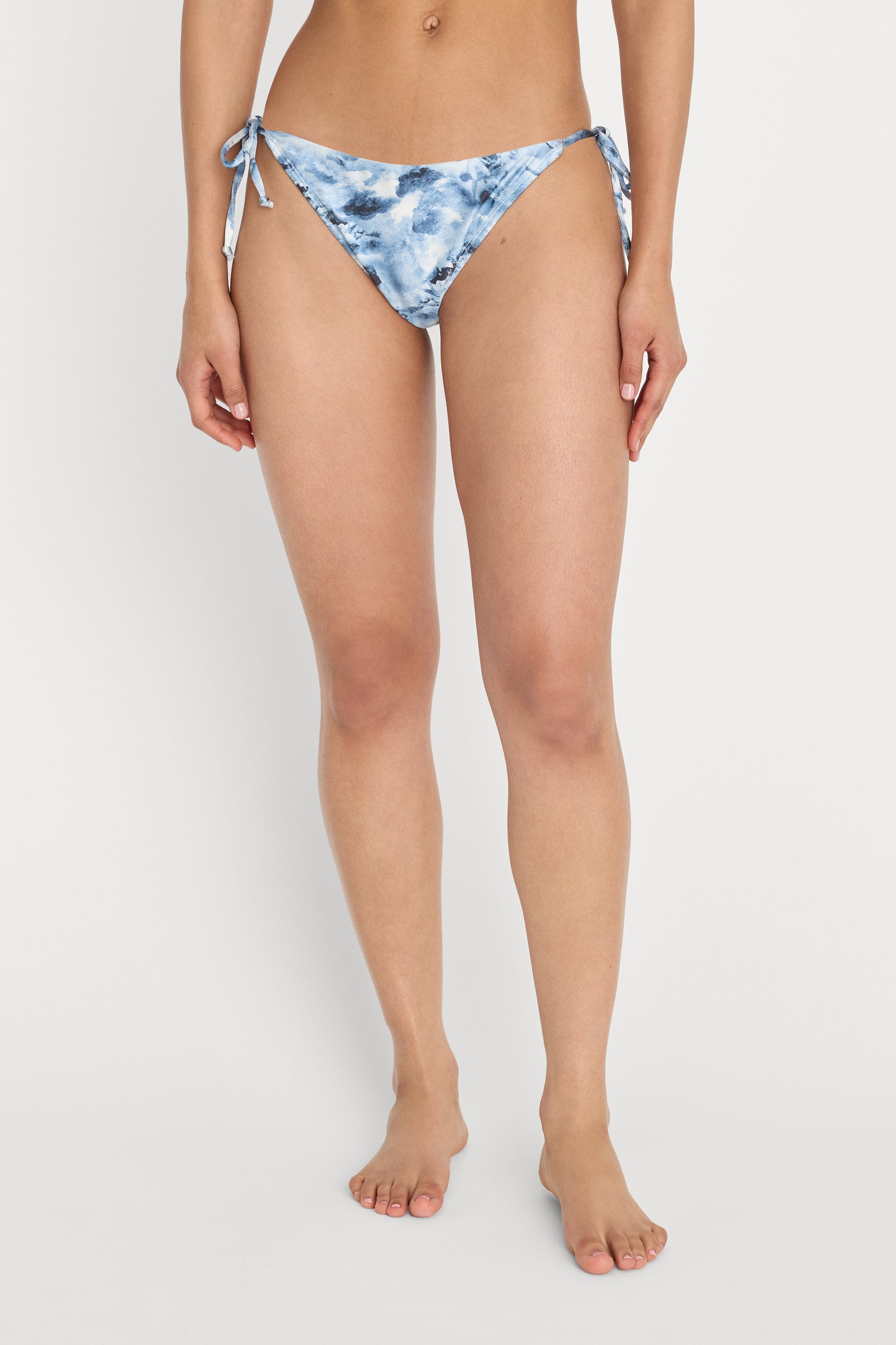 PRINT STRING BIKINI BOTTOM | BLUE ANGEL PRINT
