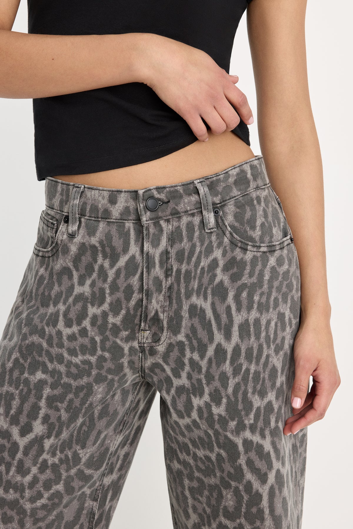 GOOD EASE LEOPARD JEANS | GREY LUCKY LEOPARD