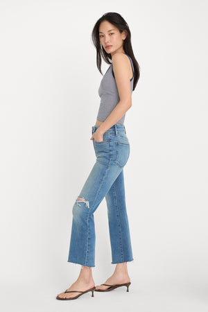 SOFT TECH GOOD LEGS CROP MINI BOOT JEANS | INDIGO1210