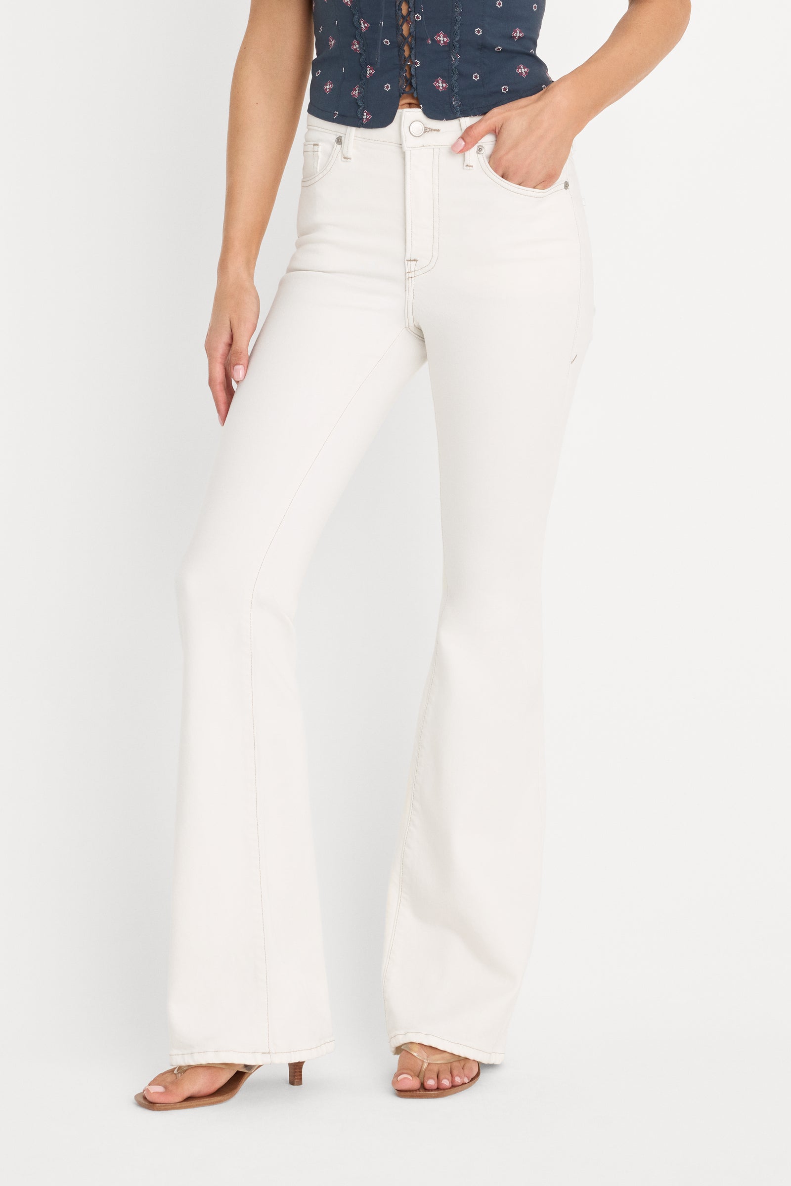 DOLLY JOLEANS GOOD LEGS FLARE JEANS | VINTAGE WHITE