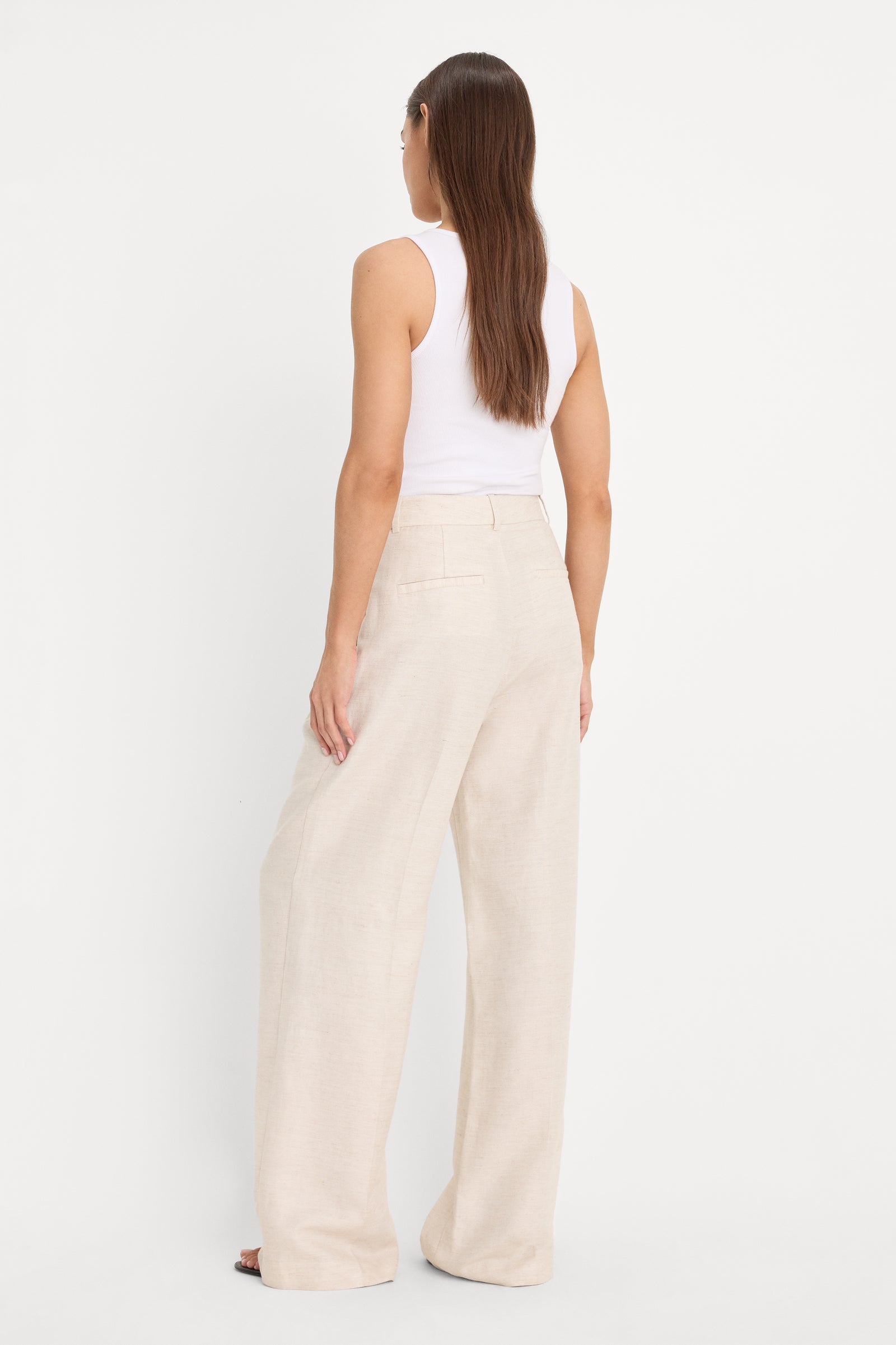 THE RELAXED LINEN TROUSER | OAT
