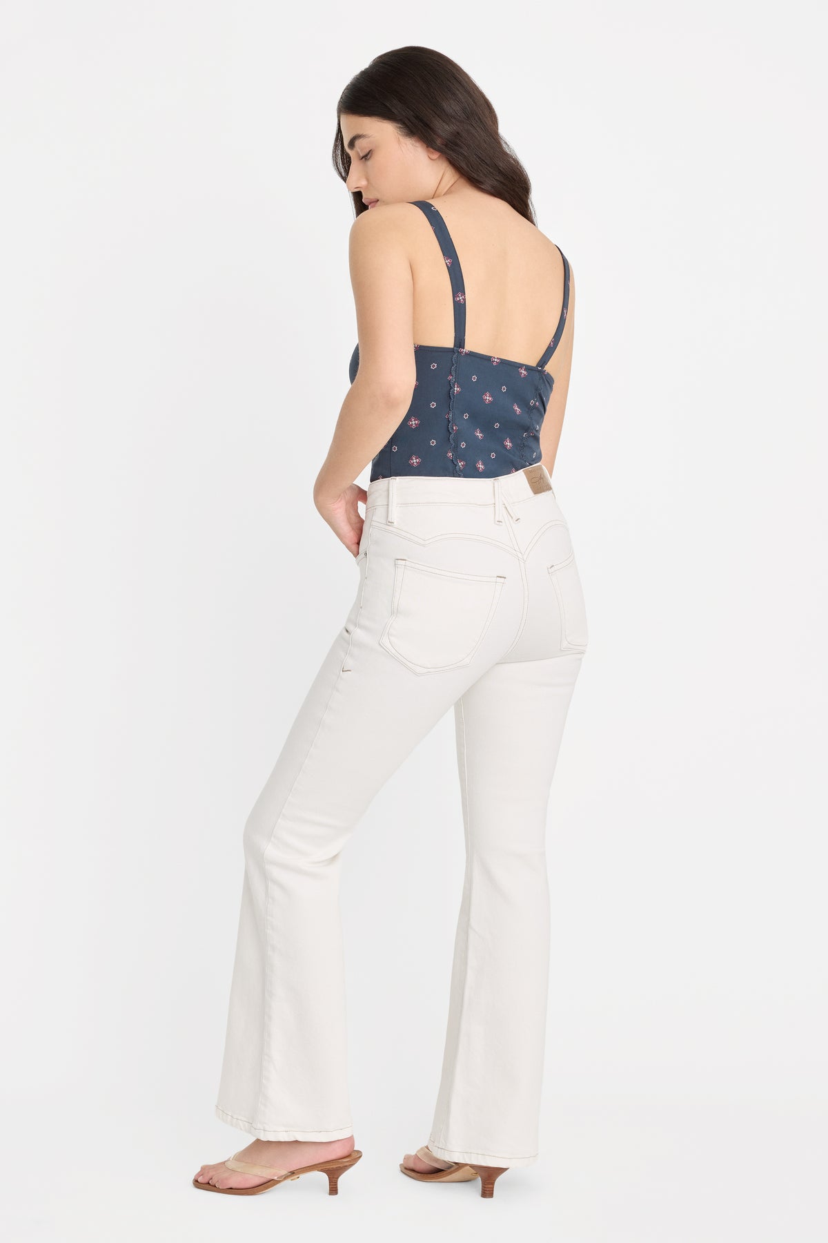 DOLLY JOLEANS PETITE FLARE JEANS | VINTAGE WHITE