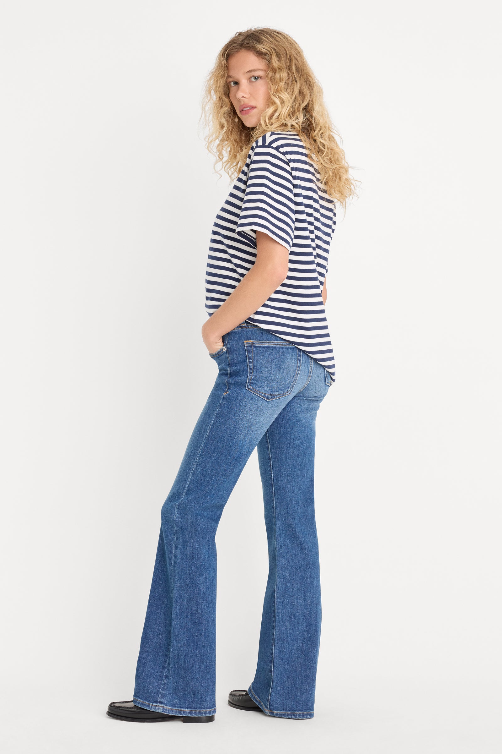 GOOD LOW RISE BOOTCUT JEANS | ARTICULATE
