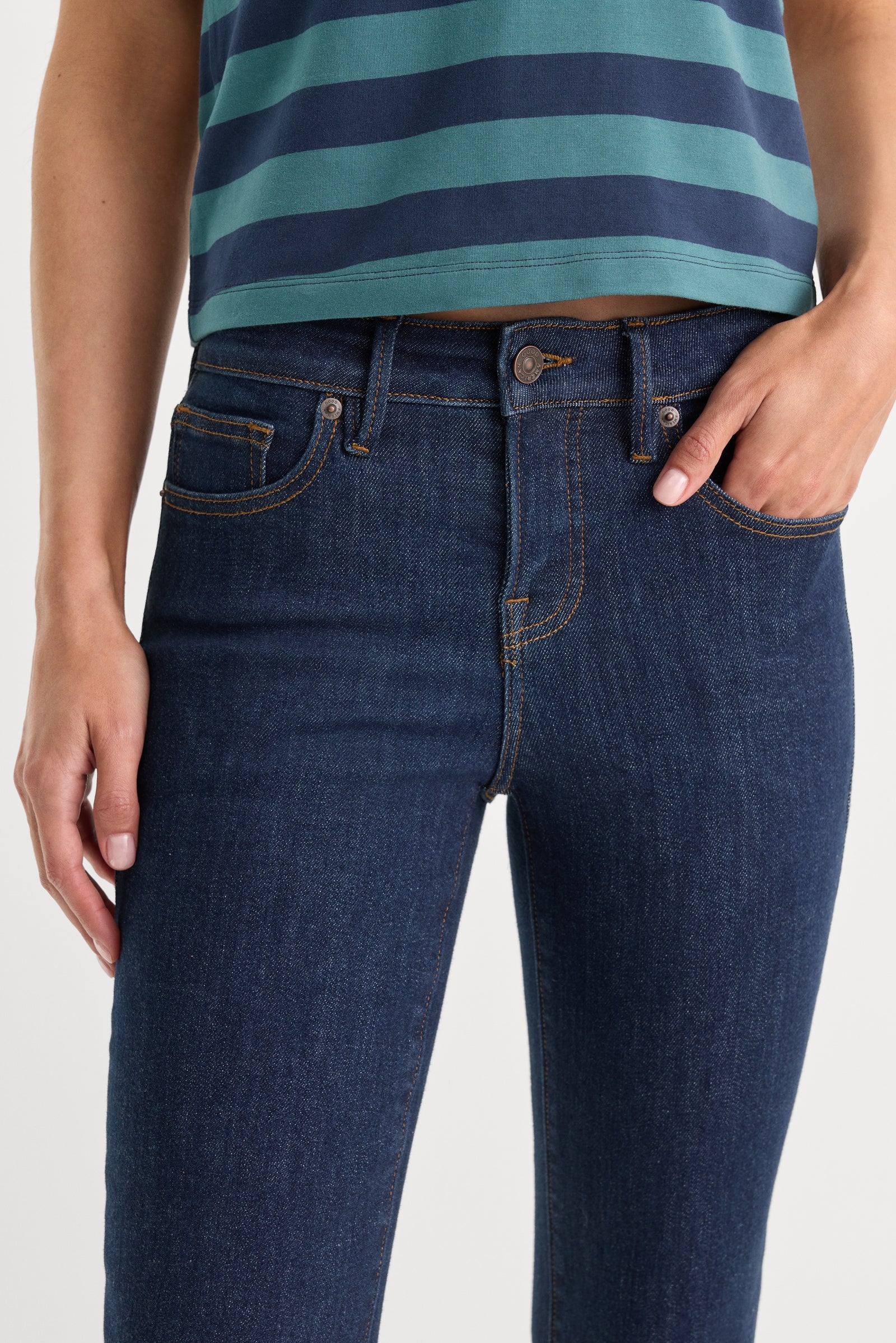 GOOD LOW RISE BOOTCUT JEANS | INDIGO1231