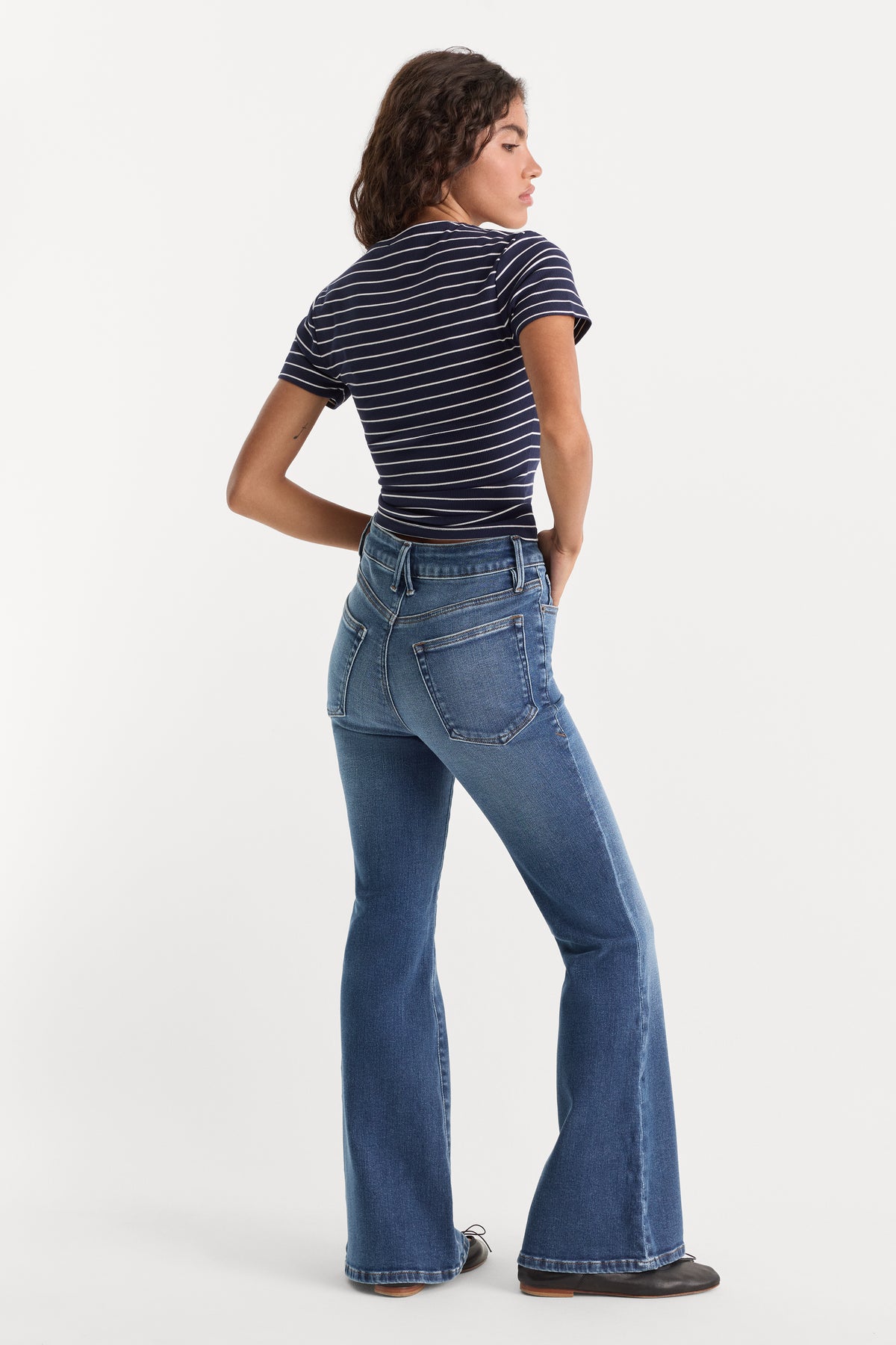 SOFT TECH GOOD PETITE FLARE JEANS | INDIGO1233