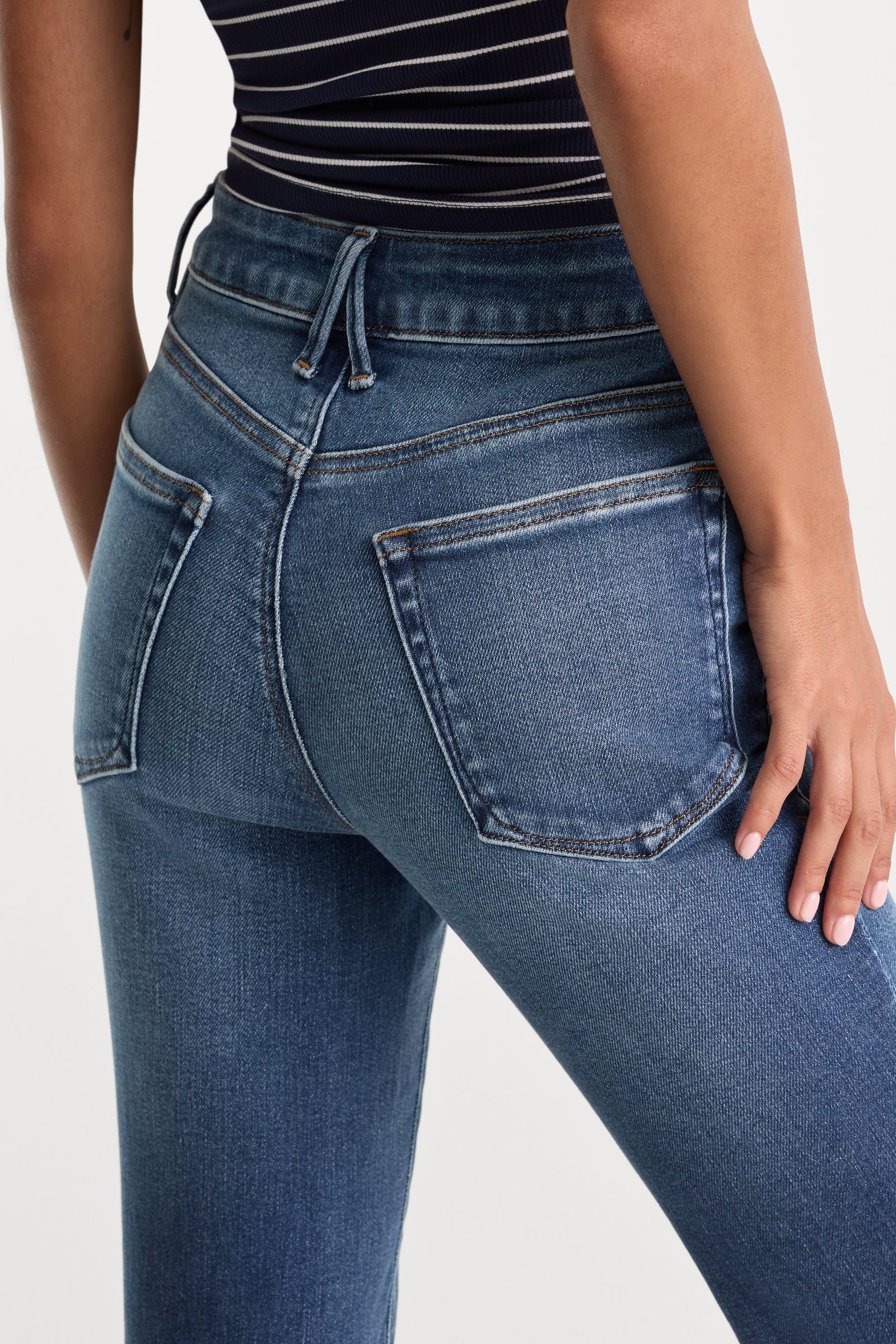 SOFT TECH GOOD PETITE FLARE JEANS | INDIGO1233