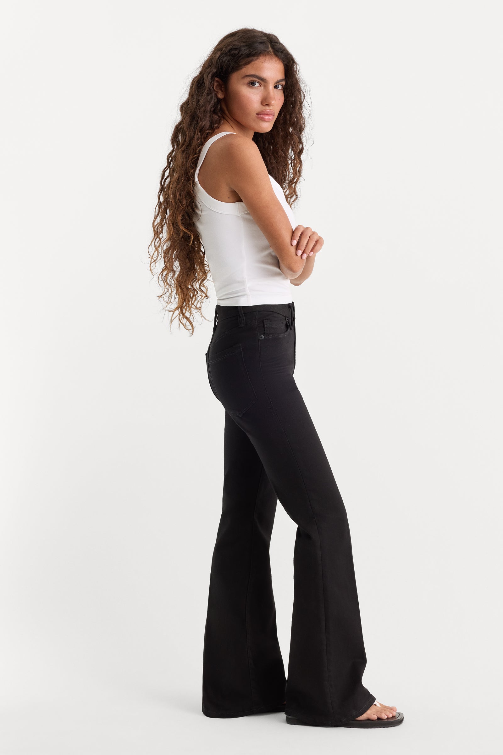 NEVER FADES GOOD PETITE FLARE JEANS | BLACK